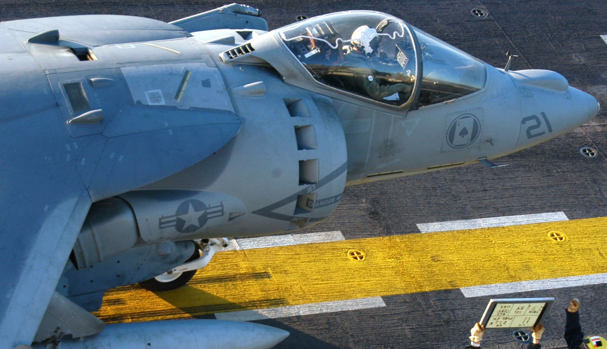 vma-231 ace of spades marine attack squadron av-8b harrier uss kearsarge lhd-3 07