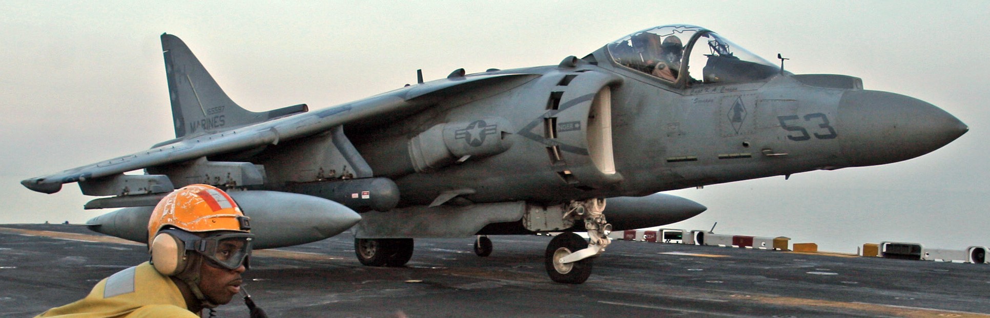 vma-231 ace of spades marine attack squadron av-8b harrier uss bataan lhd-5 2007 15
