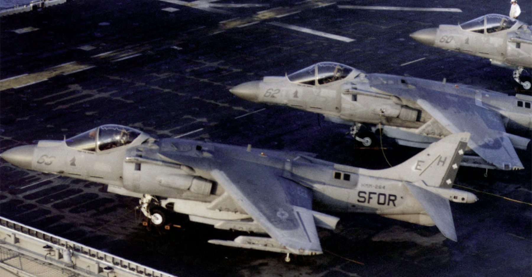 vma-231 ace of spades marine attack squadron av-8b harrier uss wasp lhd-1 1998 31