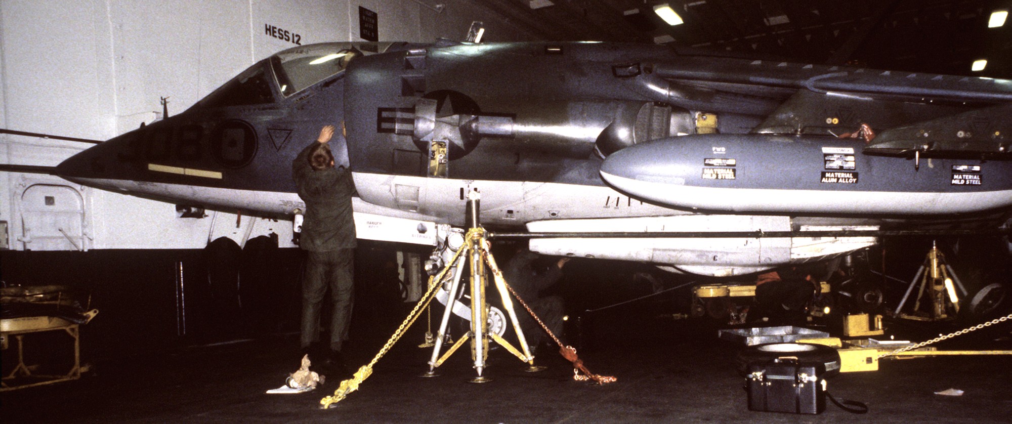 vma-231 ace of spades marine attack squadron av-8a harrier uss nassau lha-4 46