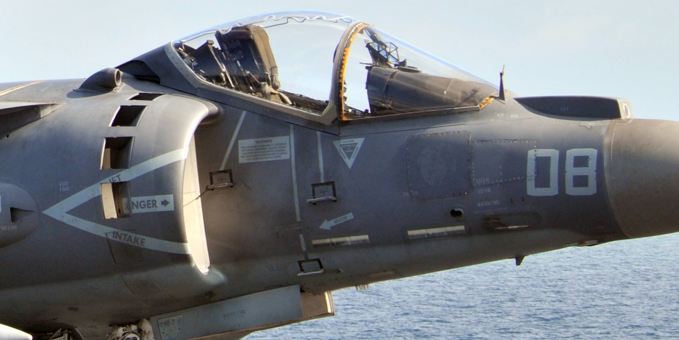 vma-231 ace of spades marine attack squadron av-8b harrier uss kearsarge lhd-3 60