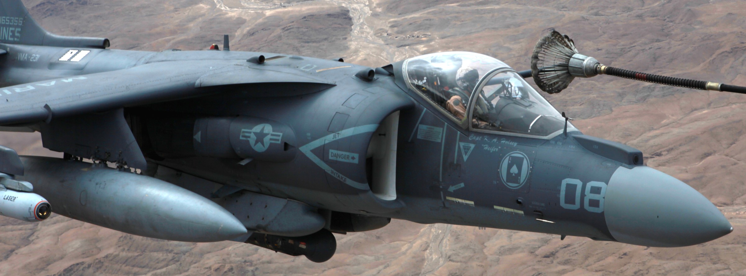vma-231 ace of spades marine attack squadron av-8b harrier afghanistan aerial refueling 79