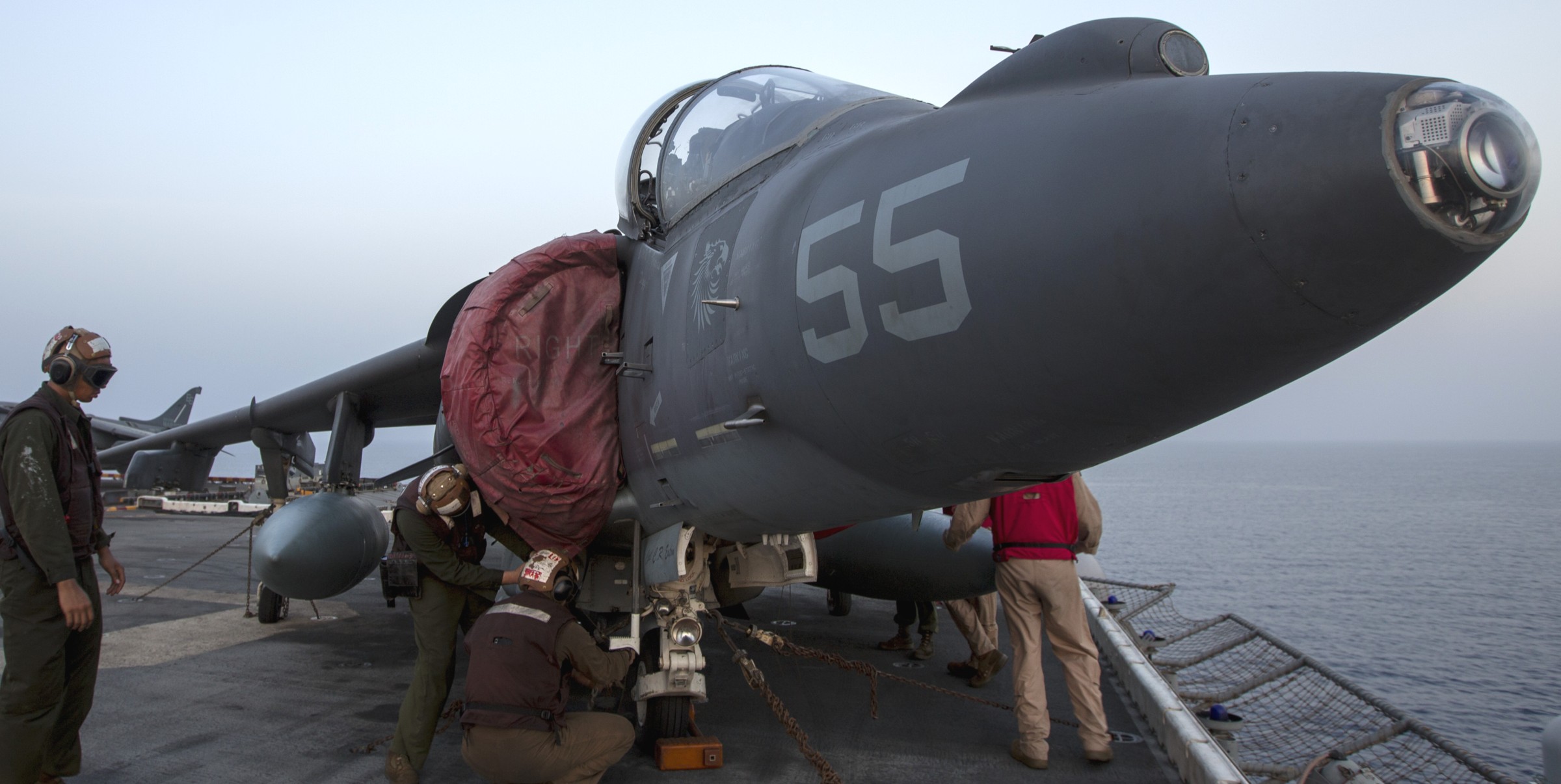 vma-231 ace of spades marine attack squadron av-8b harrier uss kearsarge lhd-3 107