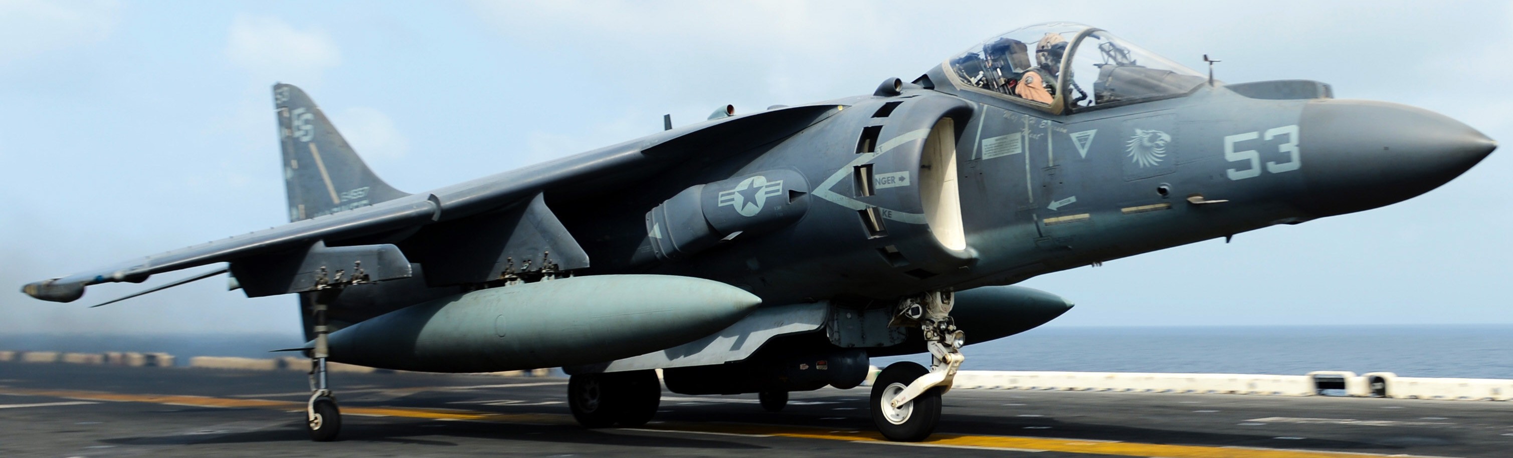 vma-231 ace of spades marine attack squadron av-8b harrier uss kearsarge lhd-3 113