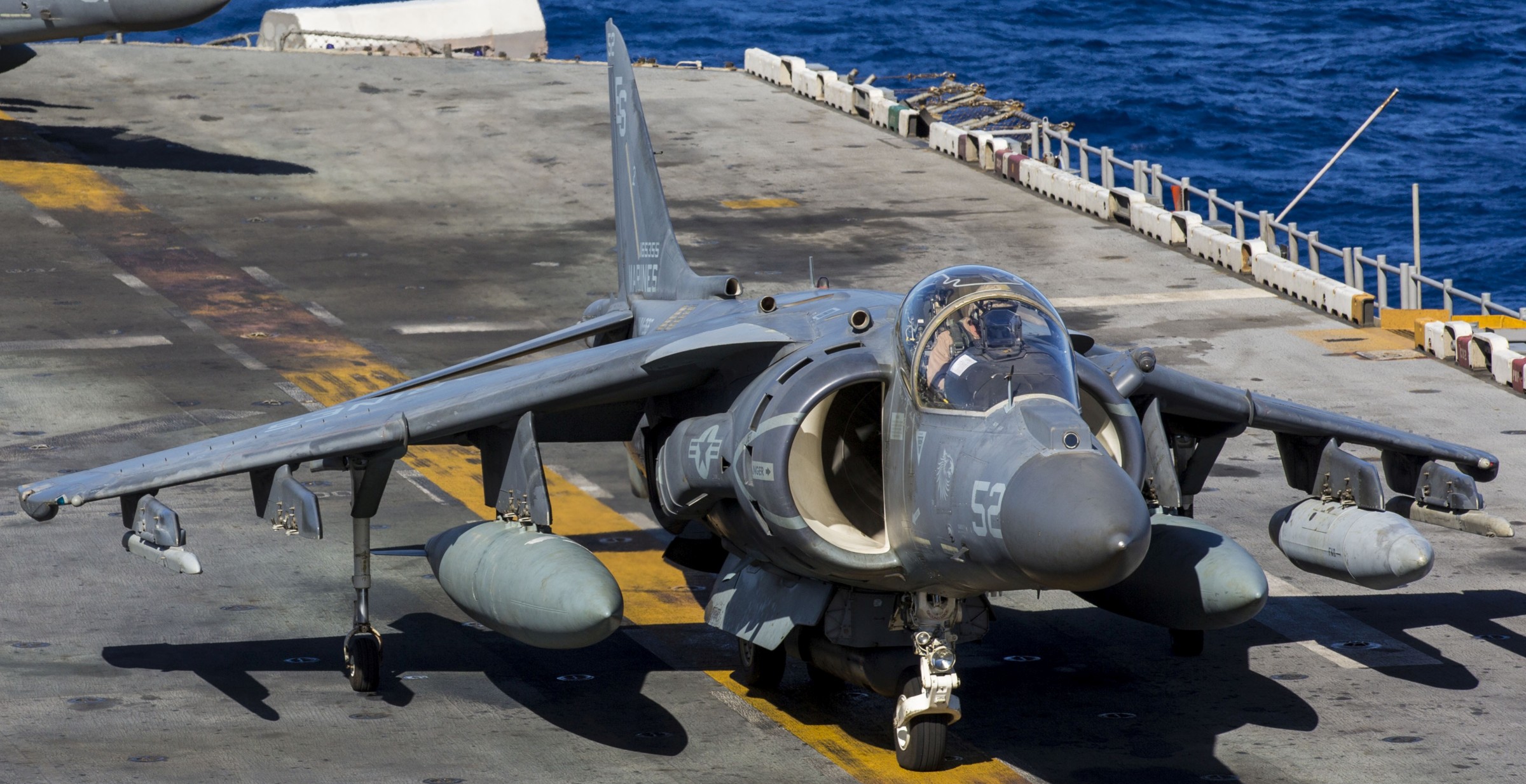 vma-231 ace of spades marine attack squadron av-8b harrier uss kearsarge lhd-3 2013 114