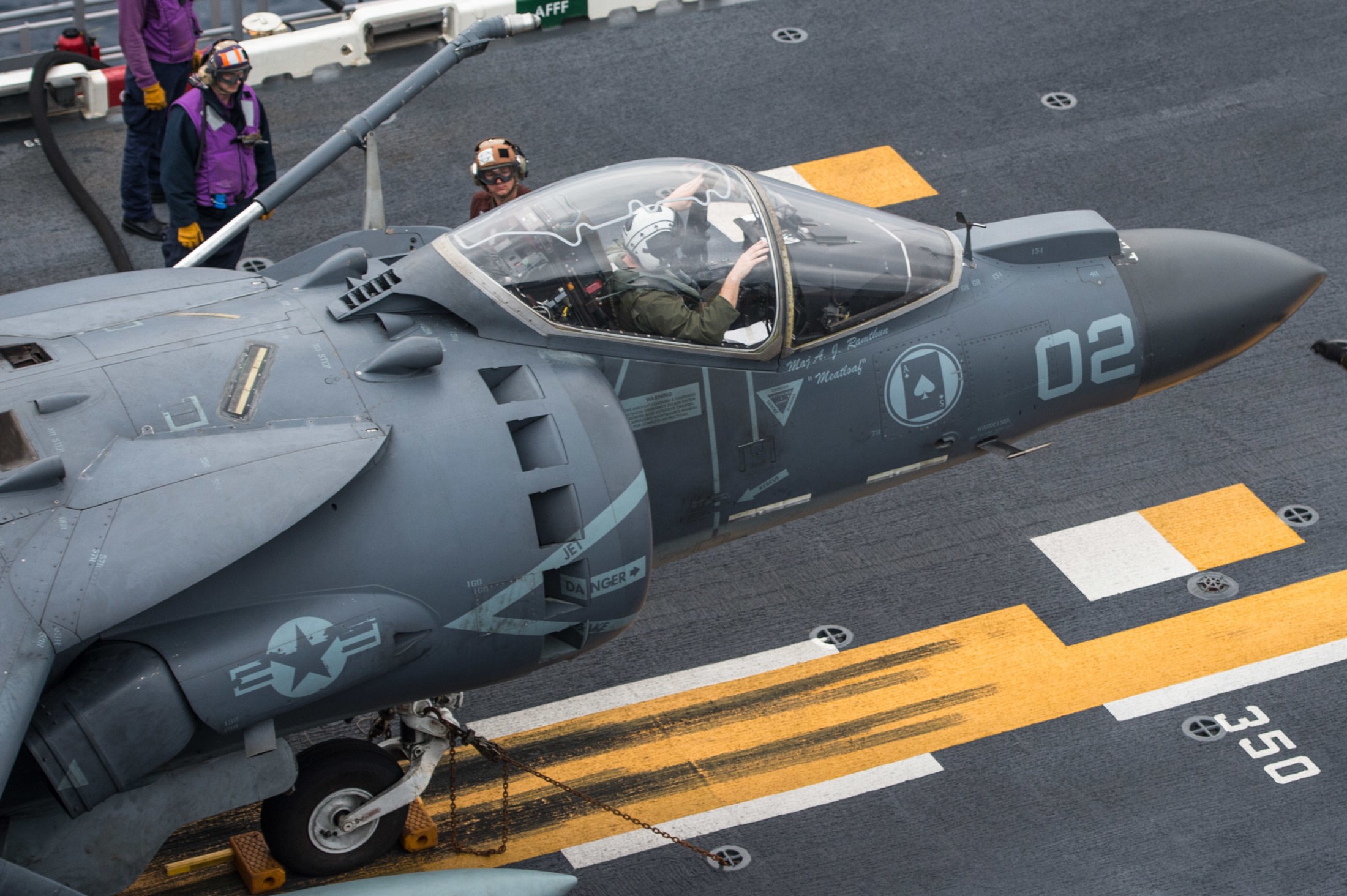 vma-231 ace of spades marine attack squadron av-8b harrier uss bonhomme richard lhd-6 131
