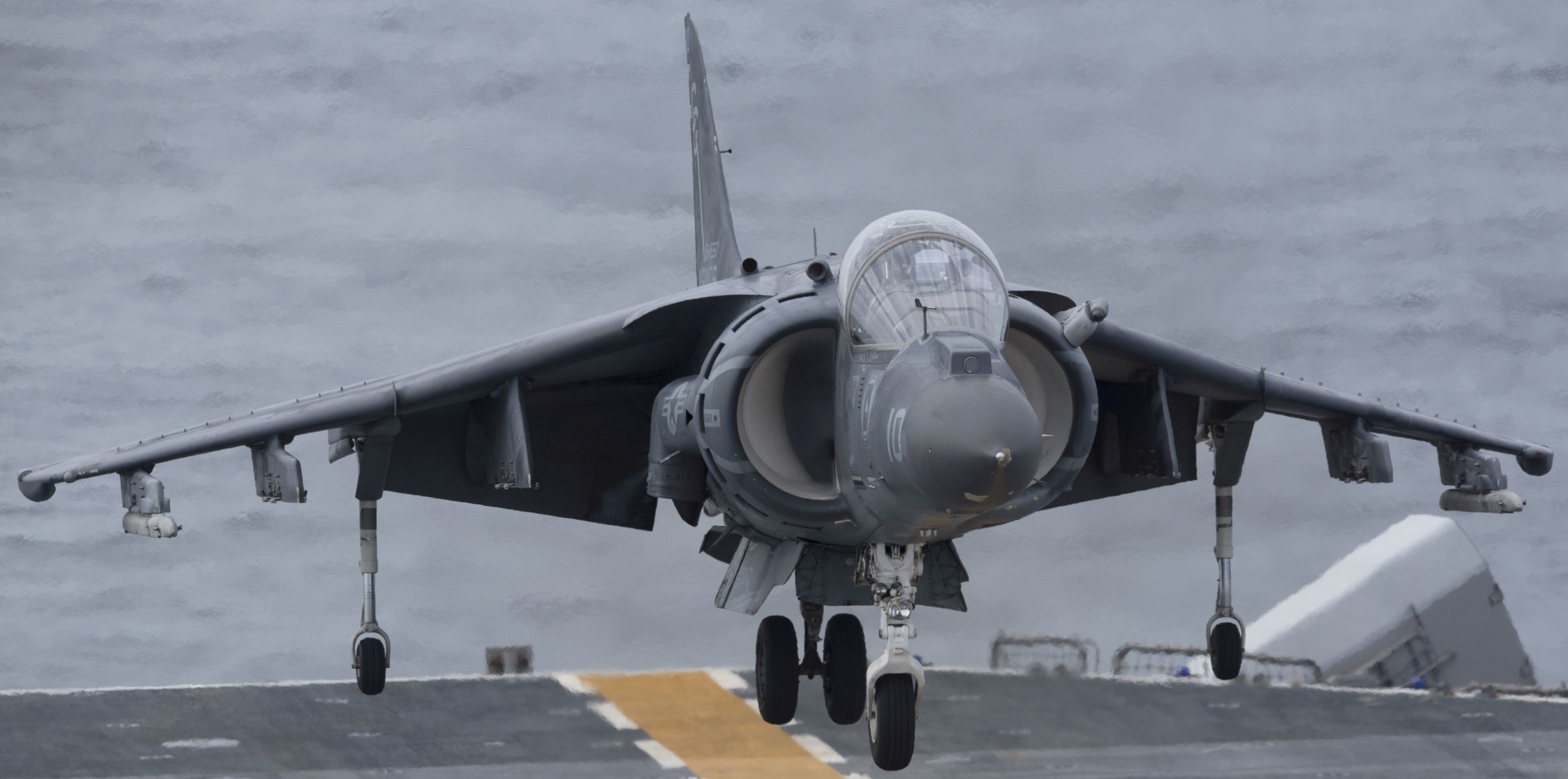 vma-231 ace of spades marine attack squadron av-8b harrier uss wasp lhd-1 144