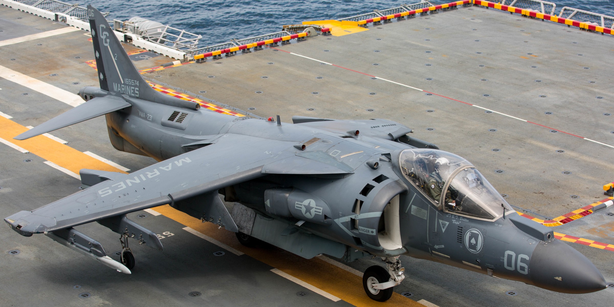 vma-231 ace of spades marine attack squadron av-8b harrier uss wasp lhd-1 151