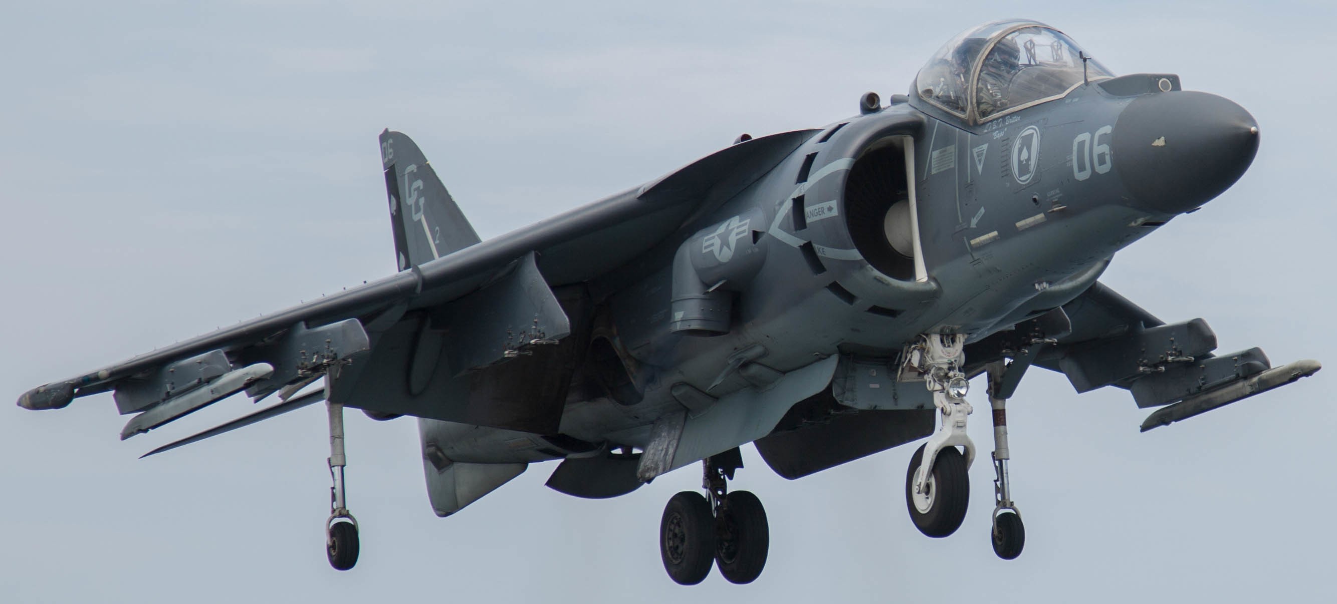 vma-231 ace of spades marine attack squadron av-8b harrier uss wasp lhd-1 153