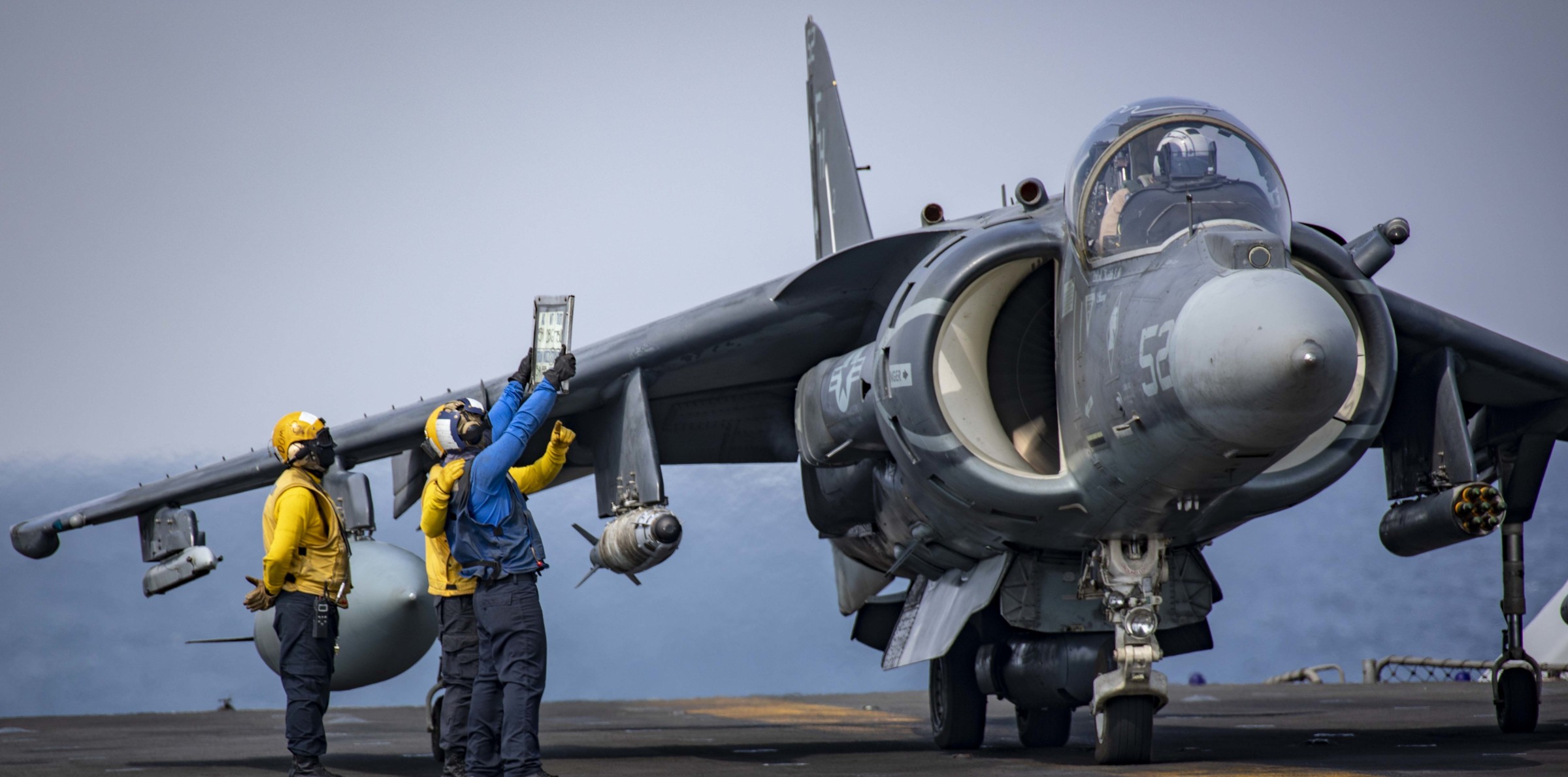 vma-231 ace of spades marine attack squadron av-8b harrier uss kearsarge lhd-3 188