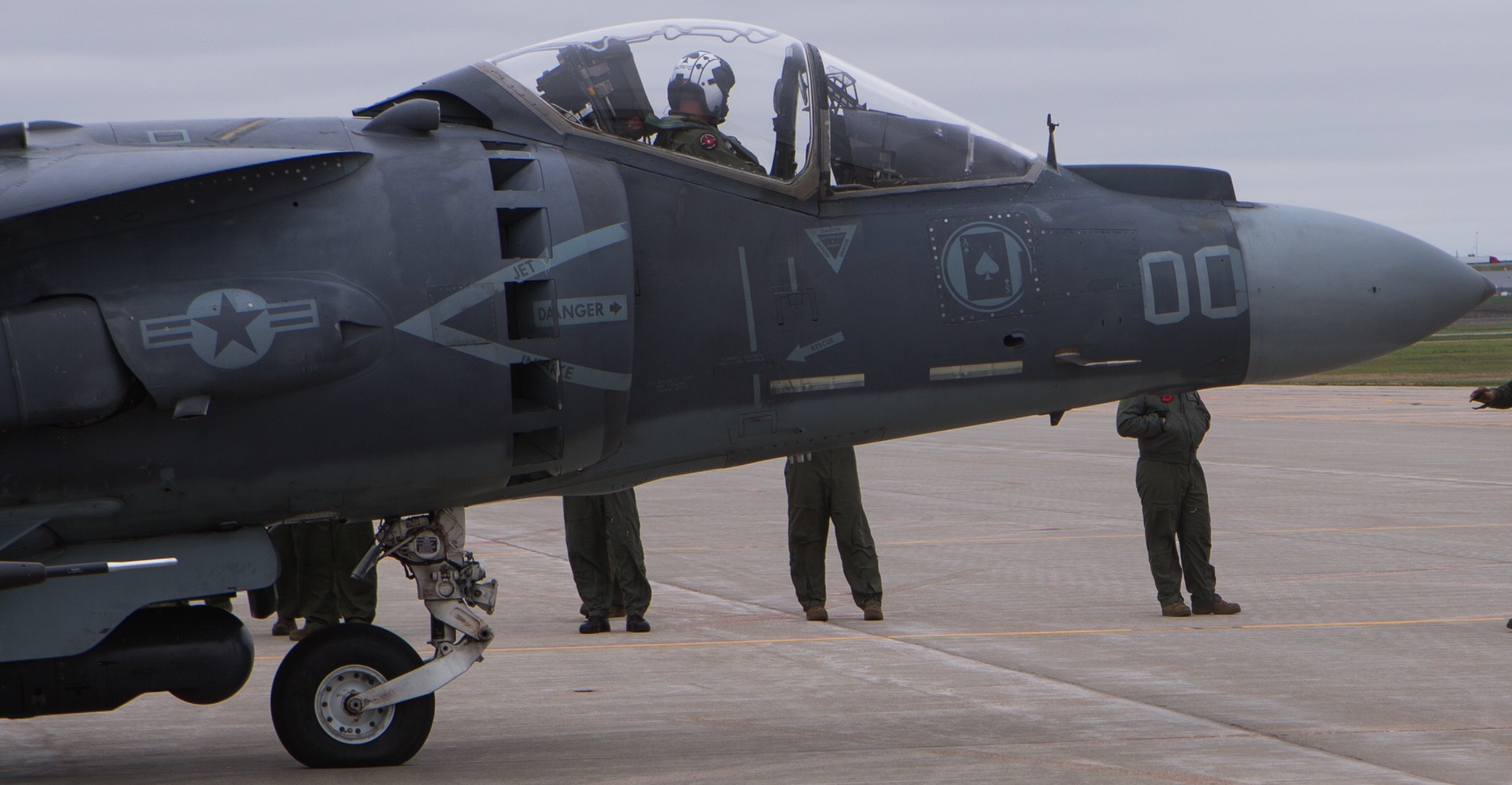 vma-231 ace of spades marine attack squadron av-8b harrier joe foss field sioux falls south dakota 197
