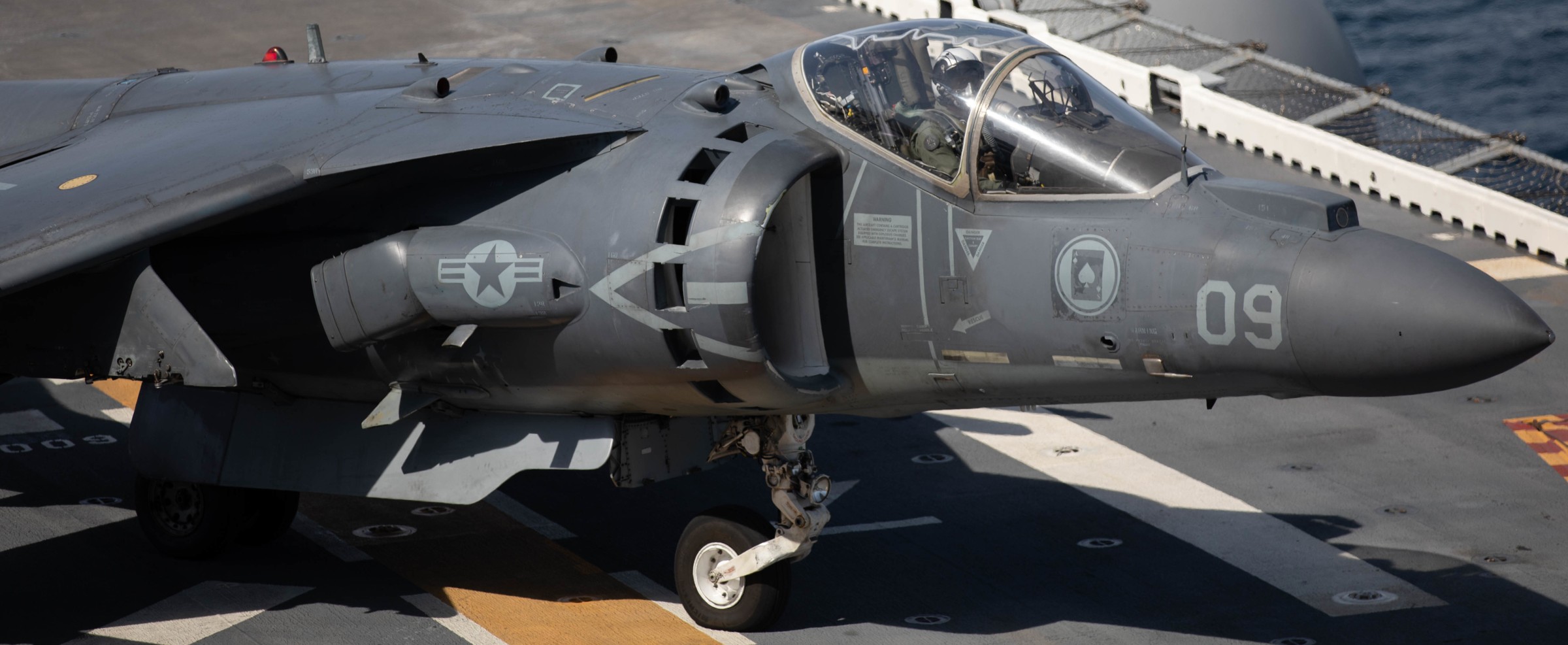 vma-231 ace of spades marine attack squadron av-8b harrier uss bataan lhd-5 212