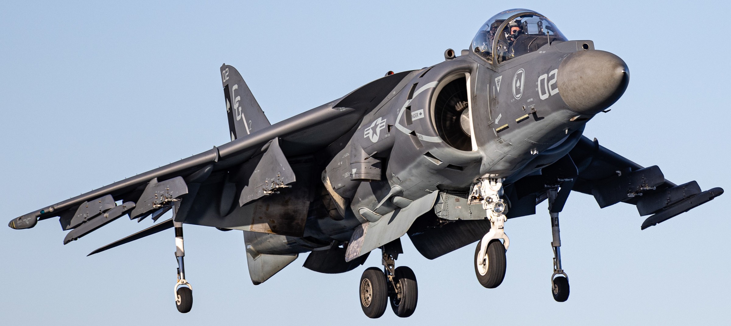 vma-231 ace of spades marine attack squadron av-8b harrier uss bataan lhd-5 219