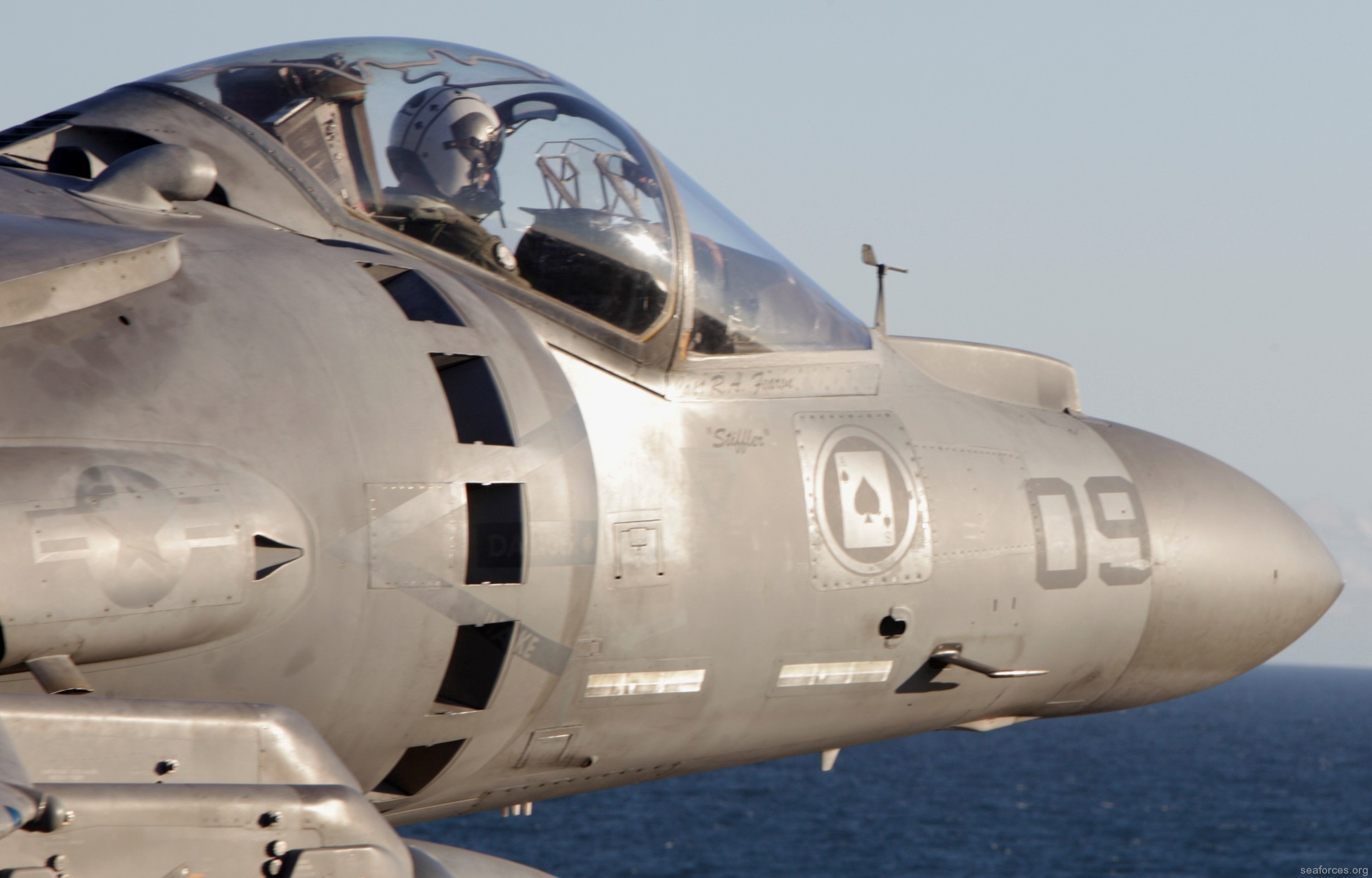 vma-231 ace of spades av-8b harrier marine attack squadron usmc 10 cockpit