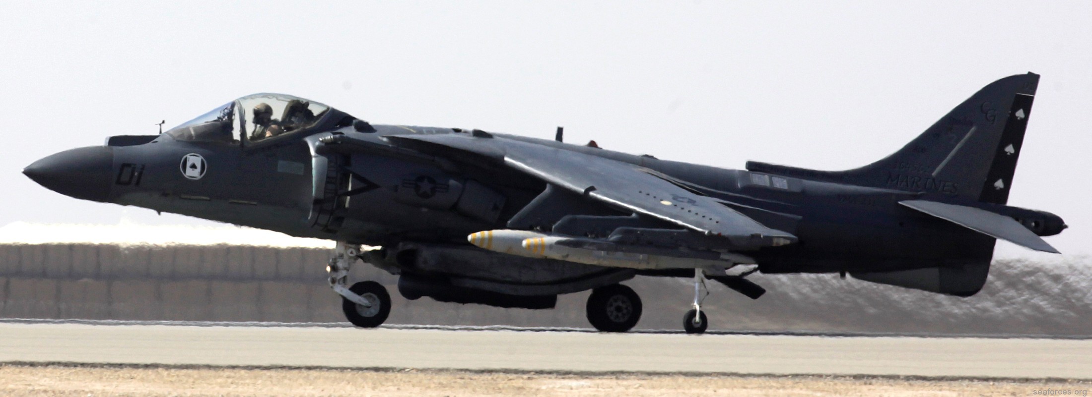 vma-231 ace of spades av-8b harrier marine attack squadron usmc 32