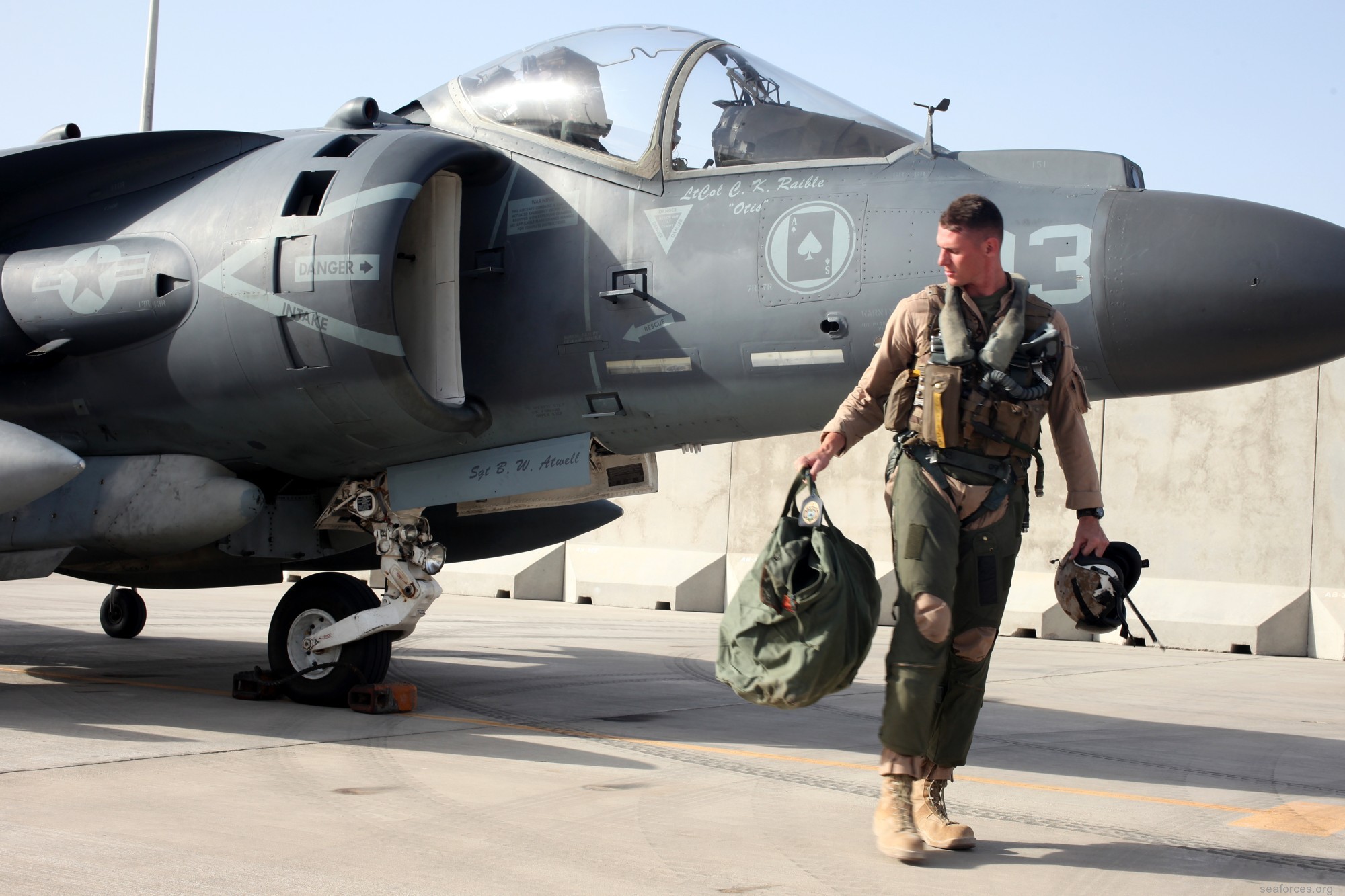 vma-231 ace of spades av-8b harrier marine attack squadron usmc 67