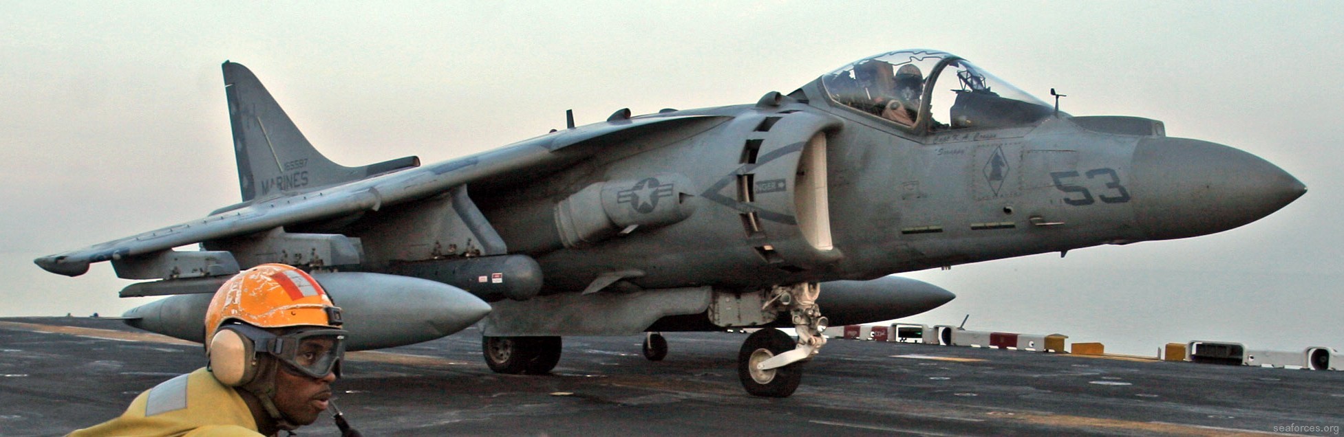 vma-231 ace of spades av-8b harrier marine attack squadron 89 uss bataan lhd-5