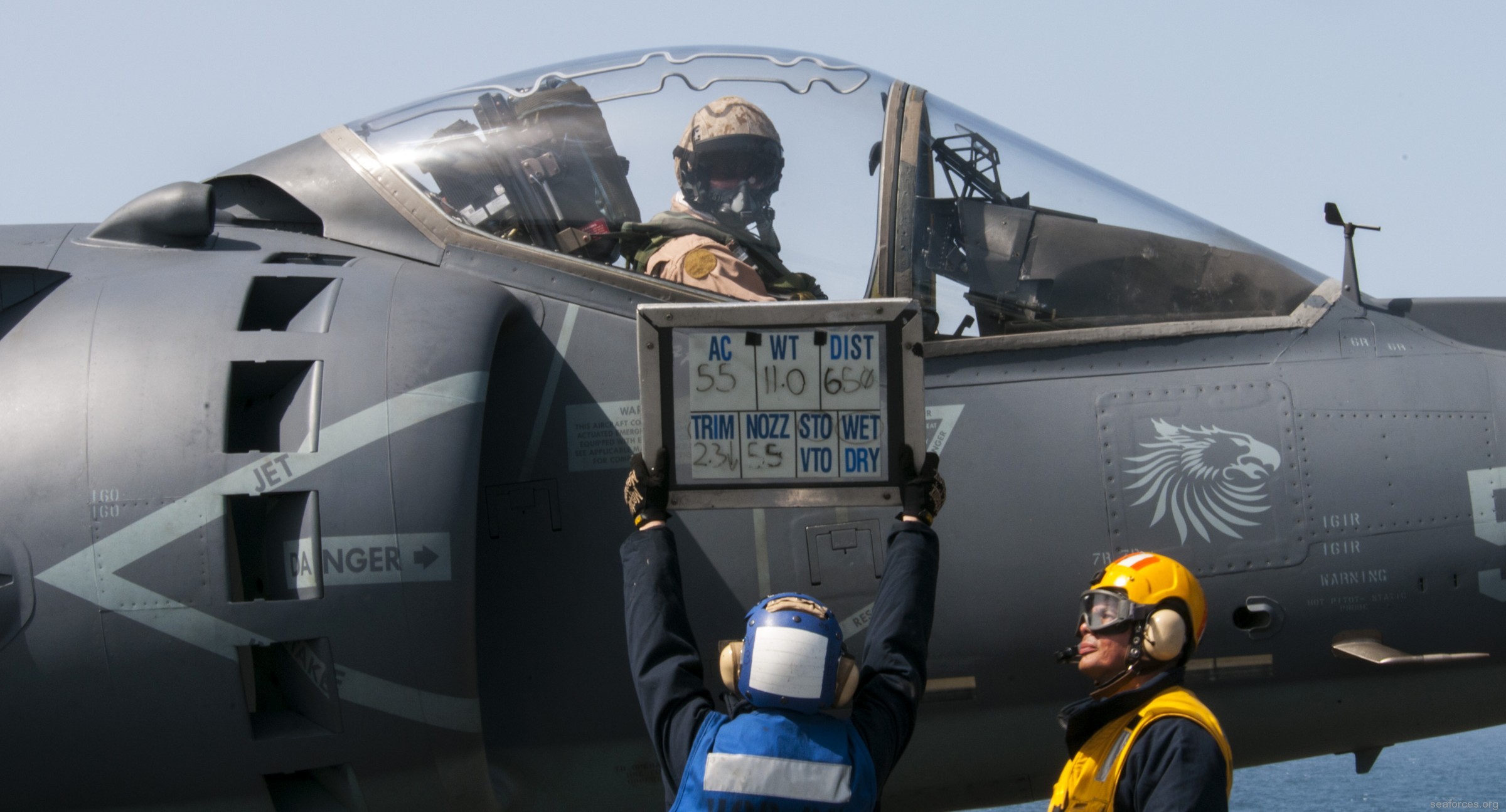 vma-231 ace of spades av-8b harrier marine attack squadron usmc 104