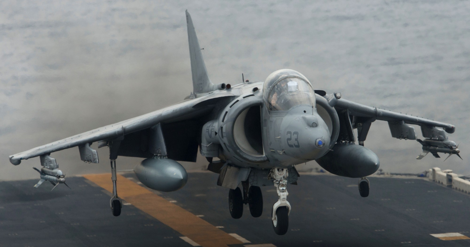 vma-311 tomcats marine attack squadron usmc av-8b harrier 05 lhd-6 uss bonhomme richard