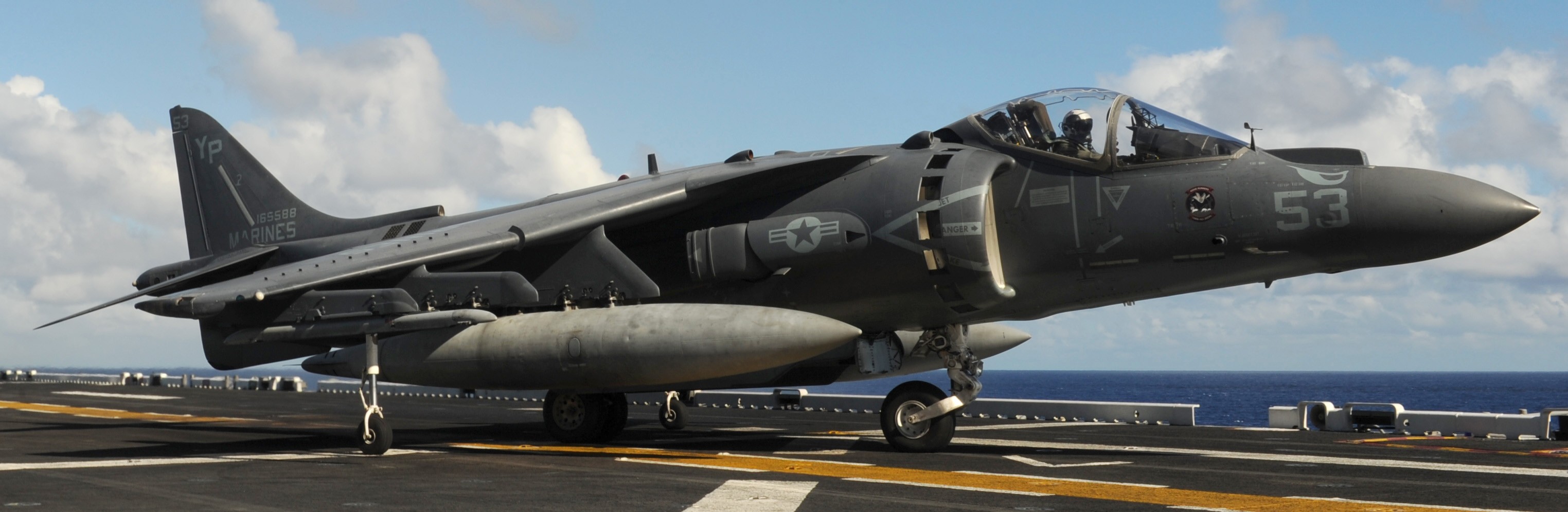 vma-311 tomcats marine attack squadron usmc av-8b harrier 107