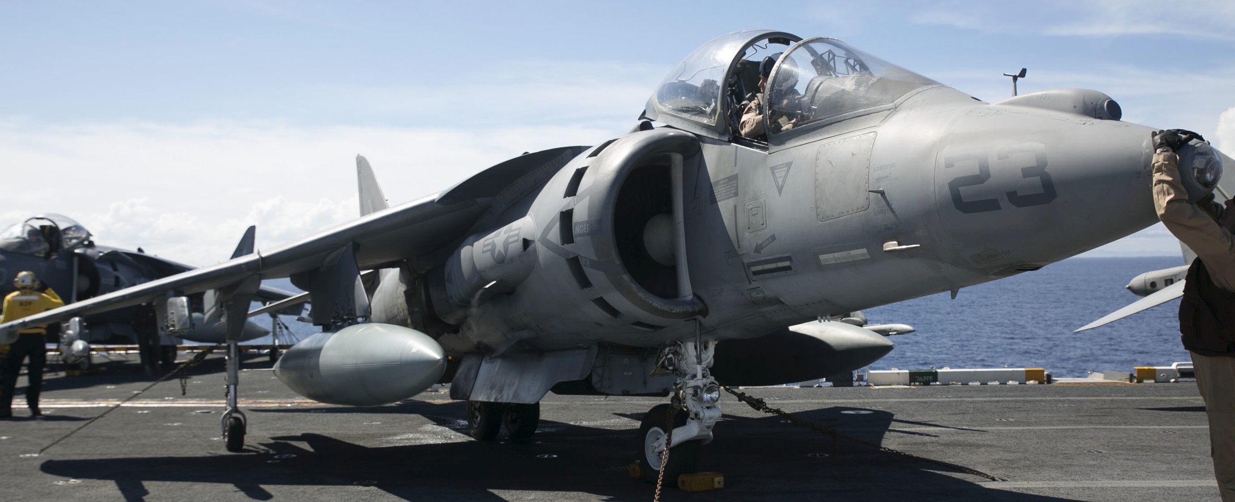 vma-311 tomcats marine attack squadron usmc av-8b harrier 154 lhd-6 uss bonhomme richard