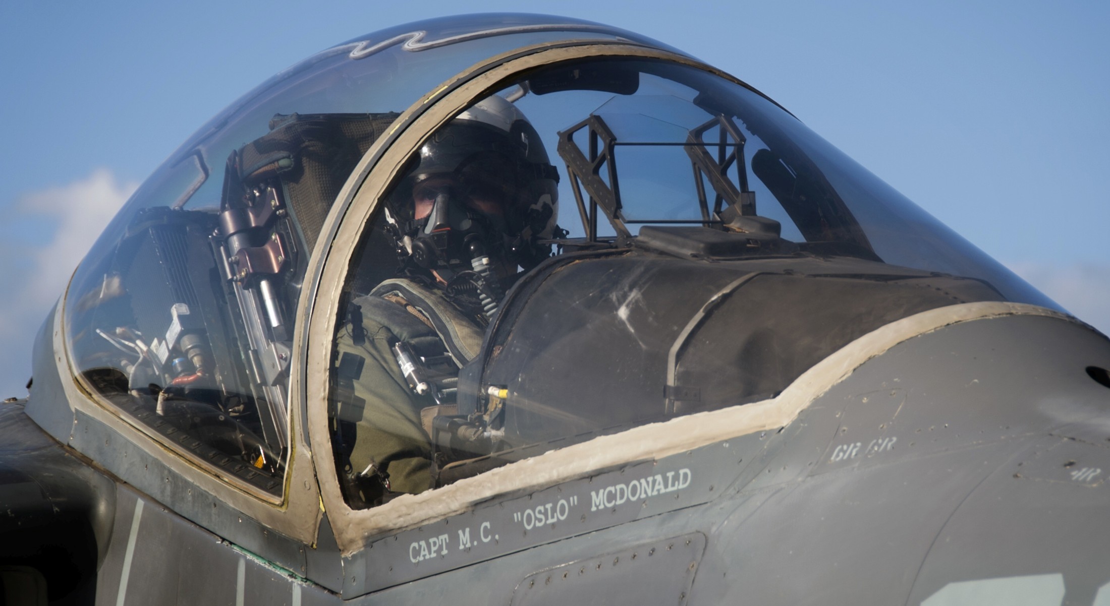 vma-311 tomcats marine attack squadron usmc av-8b harrier 161