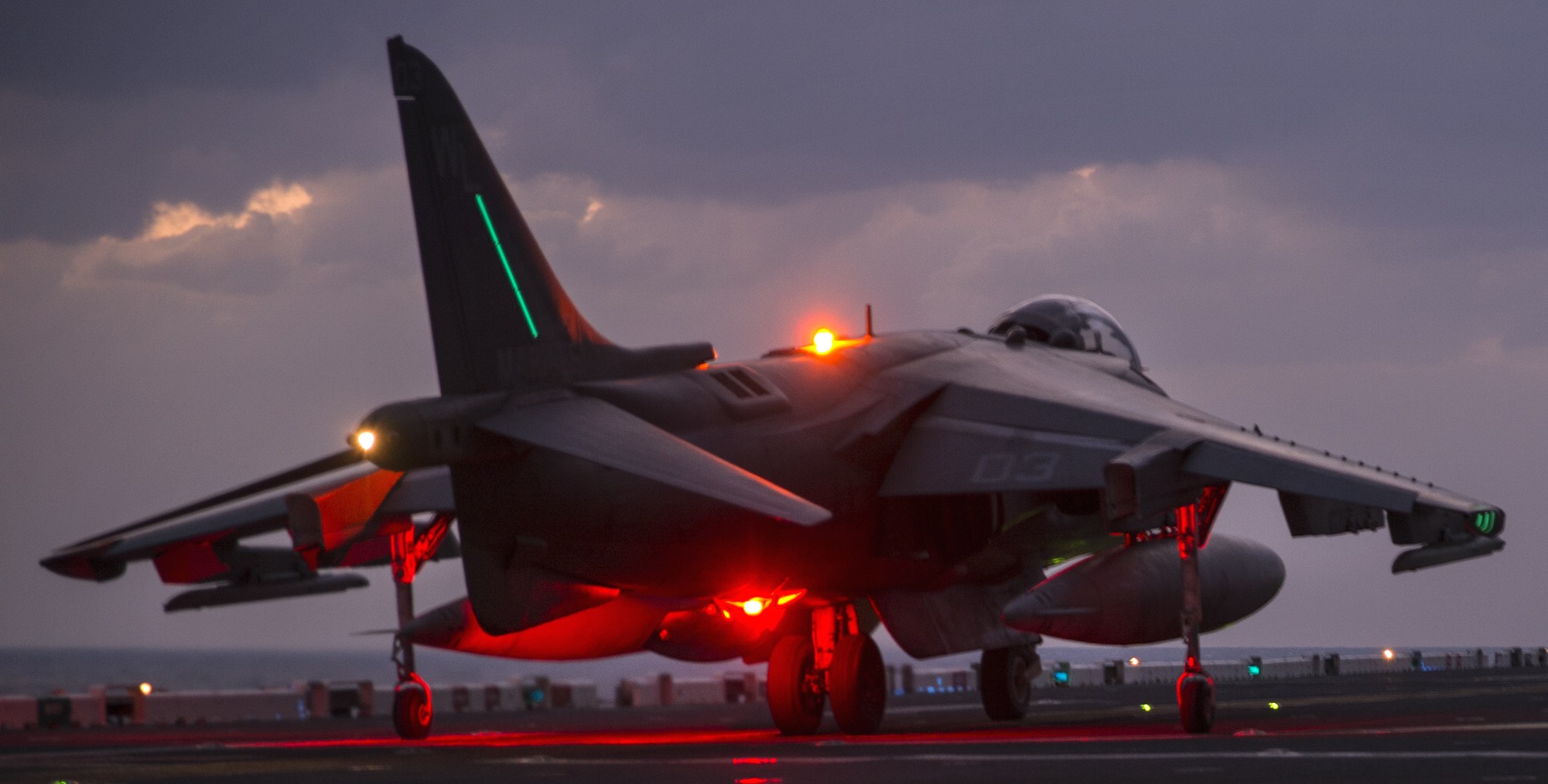 vma-311 tomcats marine attack squadron usmc av-8b harrier 166