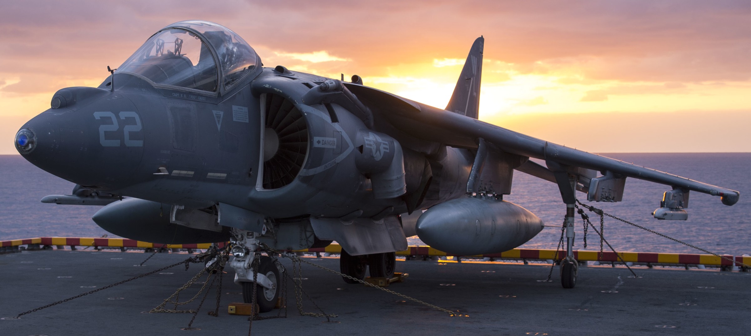 vma-311 tomcats marine attack squadron usmc av-8b harrier 167 lhd-6 uss bonhomme richard