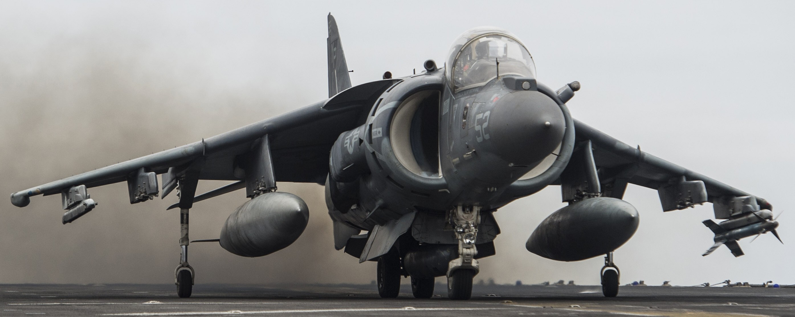 vma-311 tomcats marine attack squadron usmc av-8b harrier 179 uss makin island lhd-8