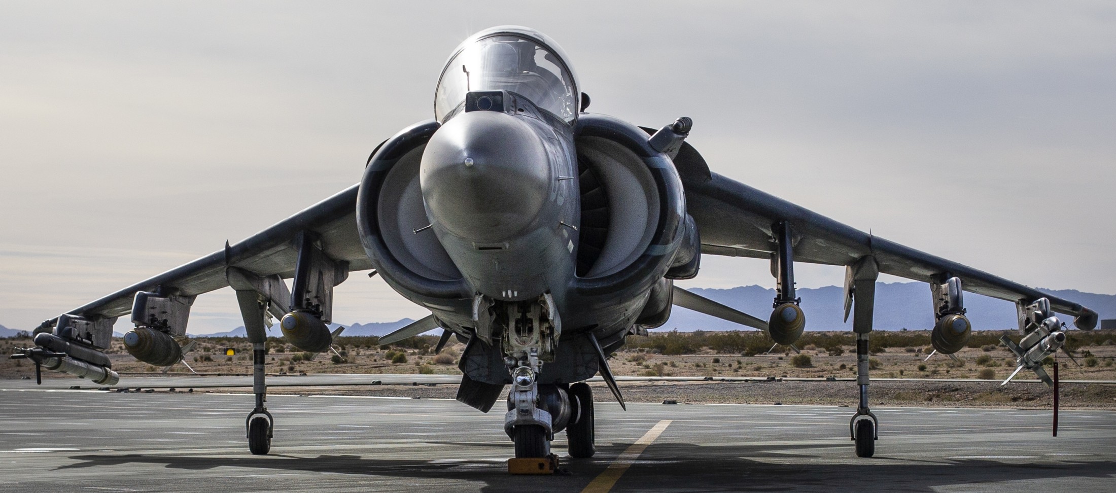 vma-311 tomcats marine attack squadron usmc av-8b harrier 193 mcagcc twentynine palms