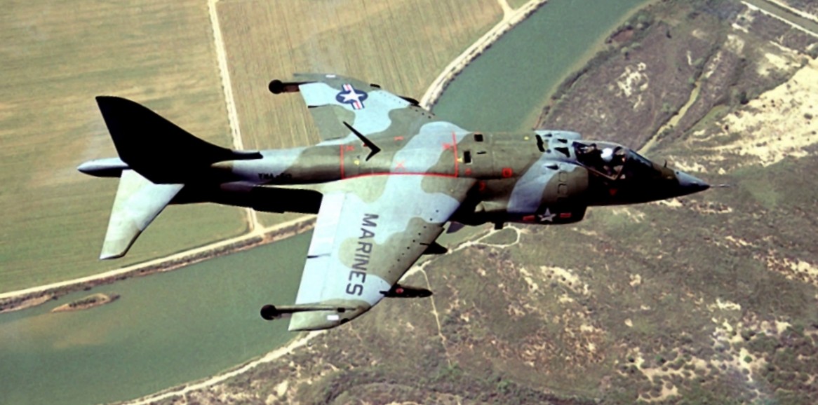 marine attack squadron vma-513 flying nightmares av-8a harrier 1974