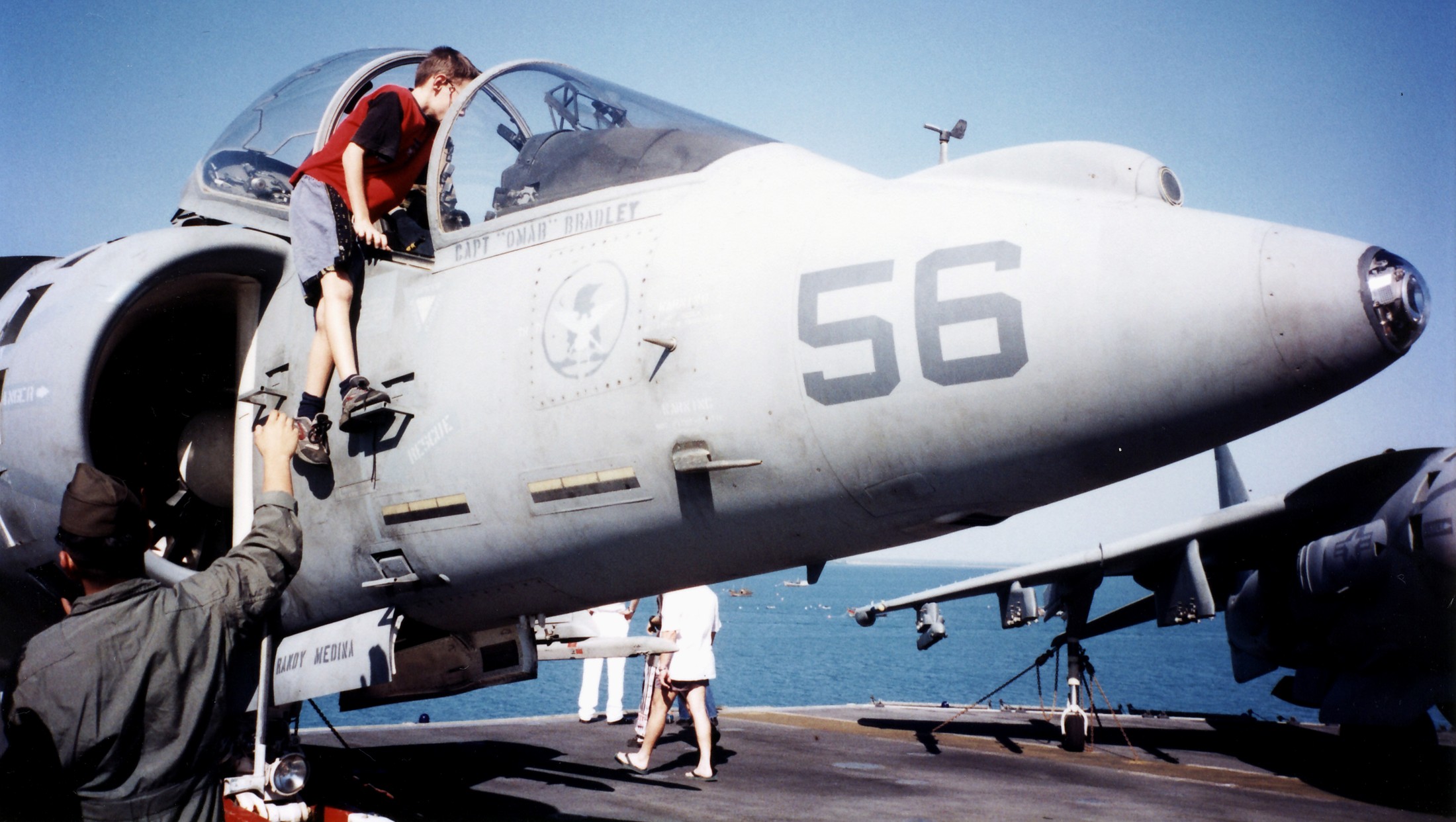vma-513 flying nightmares av-8b harrier uss boxer lhd-4 1997