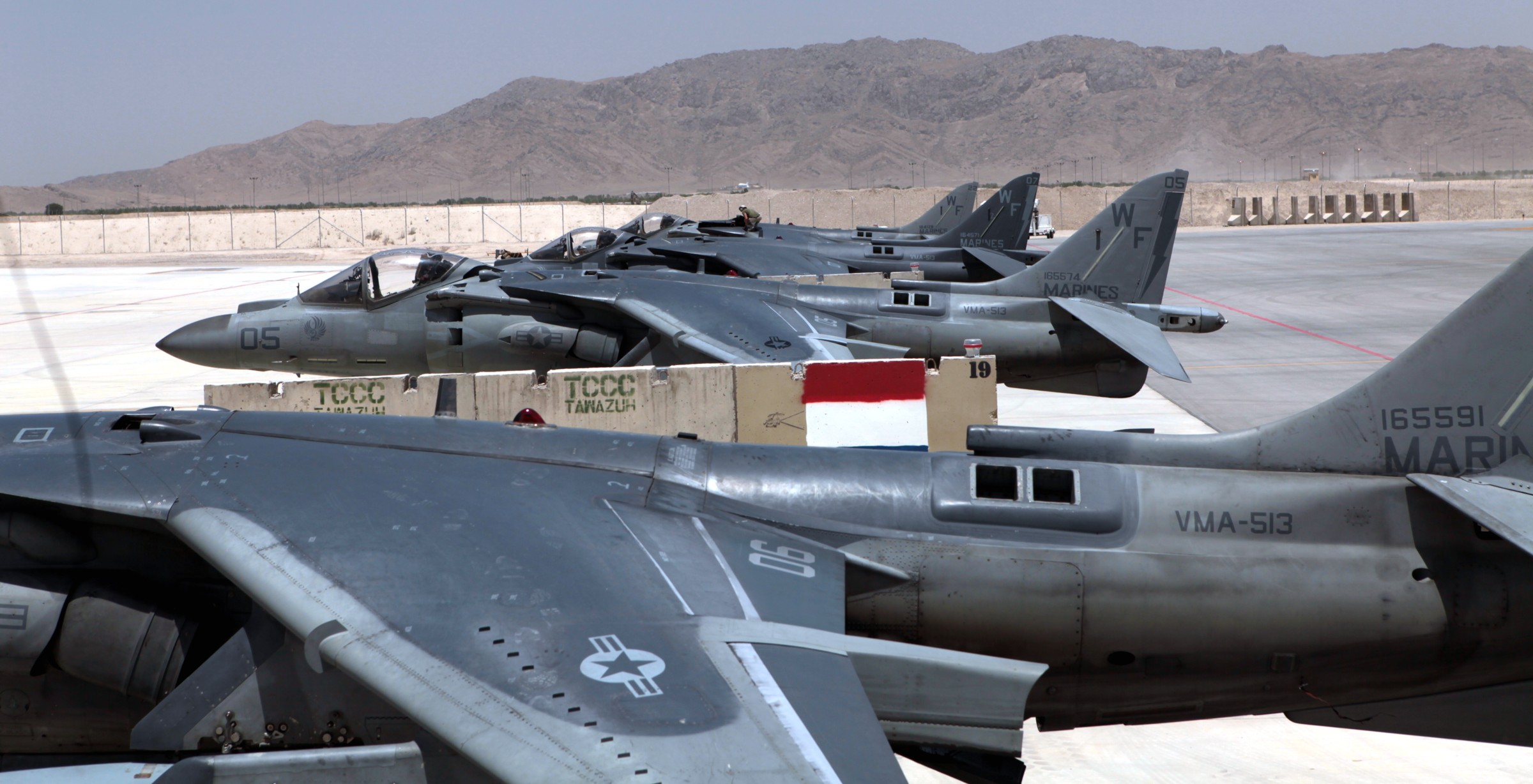 vma-513 flying nightmares av-8b harrier kandahar airfield afghanistan 2011 75