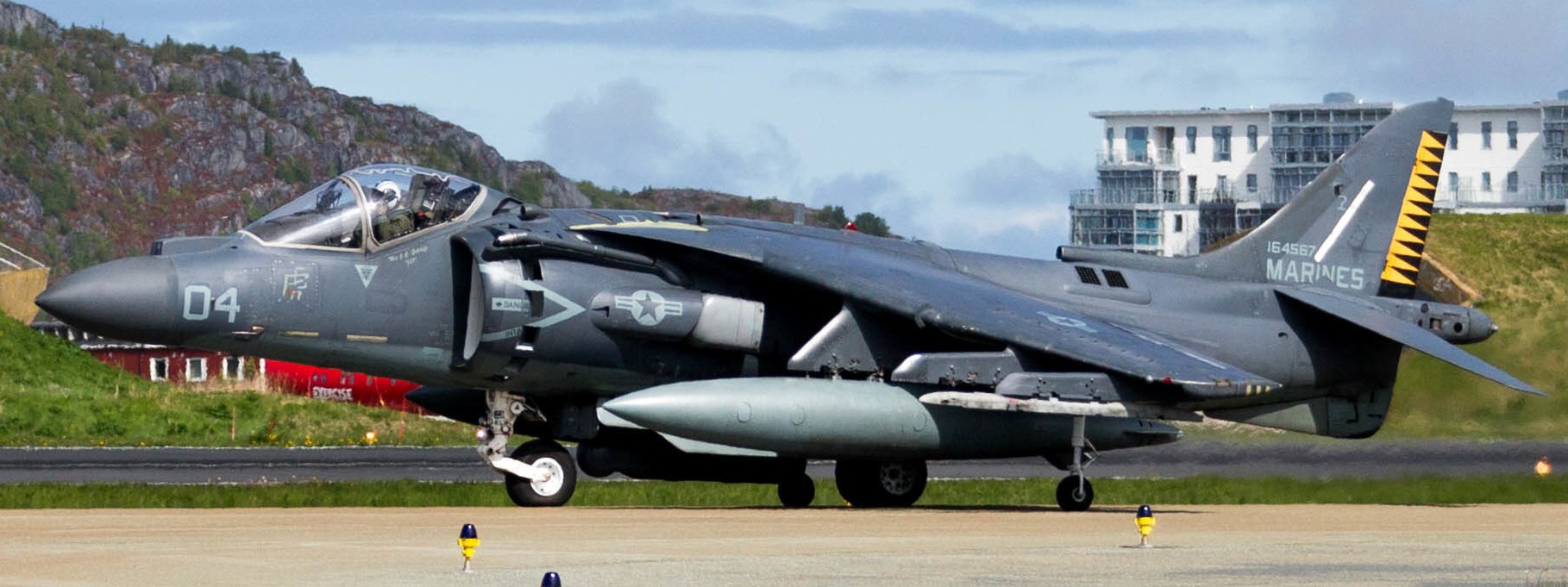 vma-542 tigers marine attack squadron usmc av-8b harrier ii nato exercise fjord fury bodo norway 71