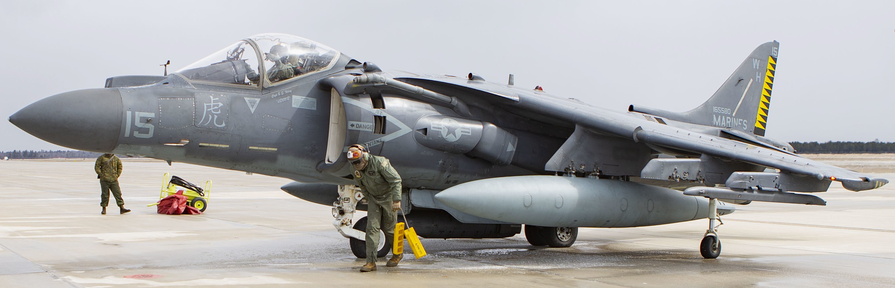 vma-542 tigers marine attack squadron usmc av-8b harrier ii alpena crtc michigan 107