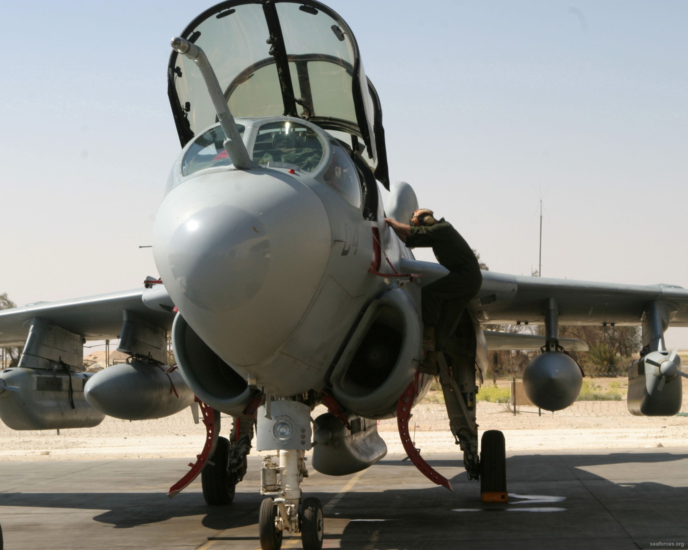vmaq-1 banshees ea-6b prowler marine tactical electronic warfare squadron usmc 61