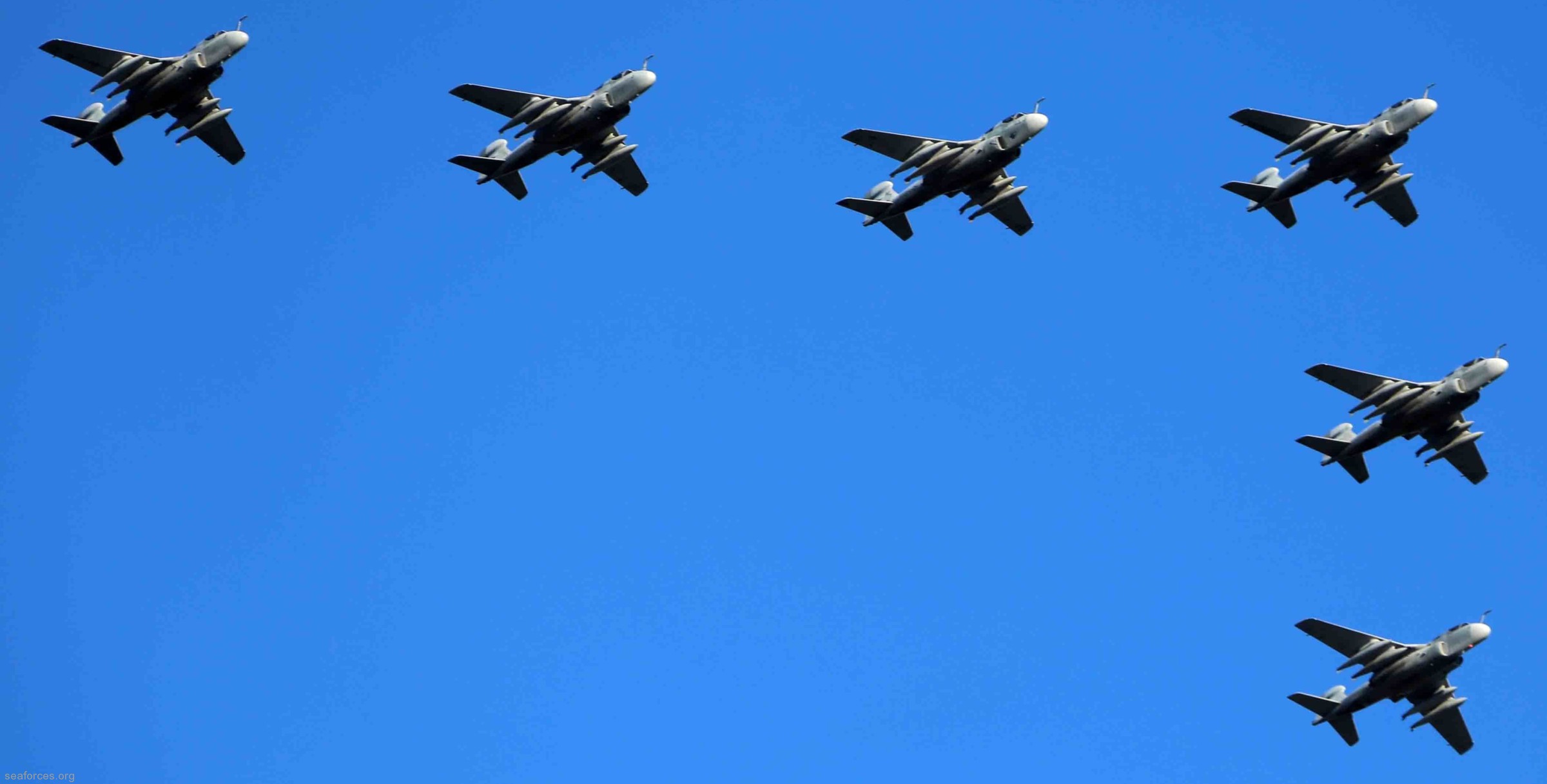 vmaq-3 moon dogs ea-6b prowler marine tactical electronic warfare squadron usmc 16