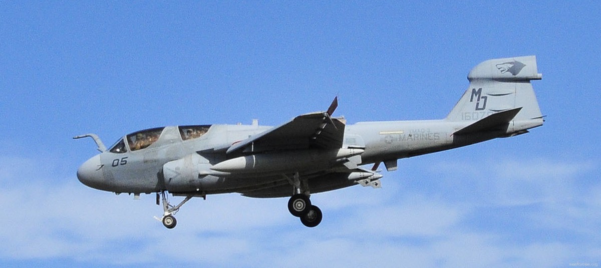 vmaq-3 moon dogs ea-6b prowler marine tactical electronic warfare squadron usmc 27