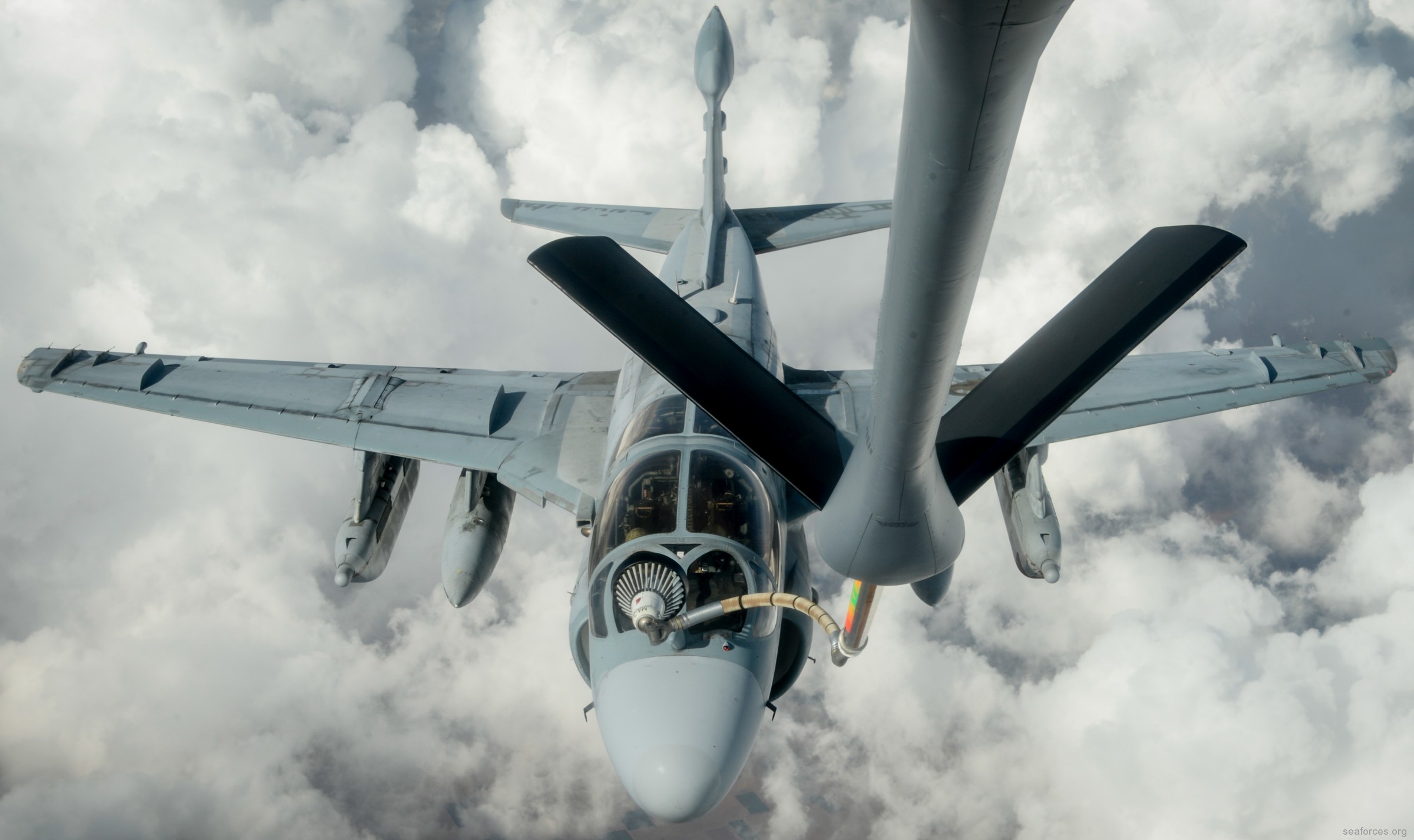 vmaq-3 moon dogs ea-6b prowler marine tactical electronic warfare squadron usmc 66