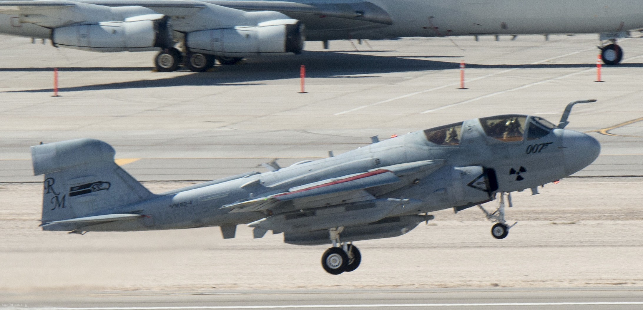 vmaq-4 seahawks ea-6b prowler marine tactical electronic warfare squadron usmc 07 nellis afb nevada red flag