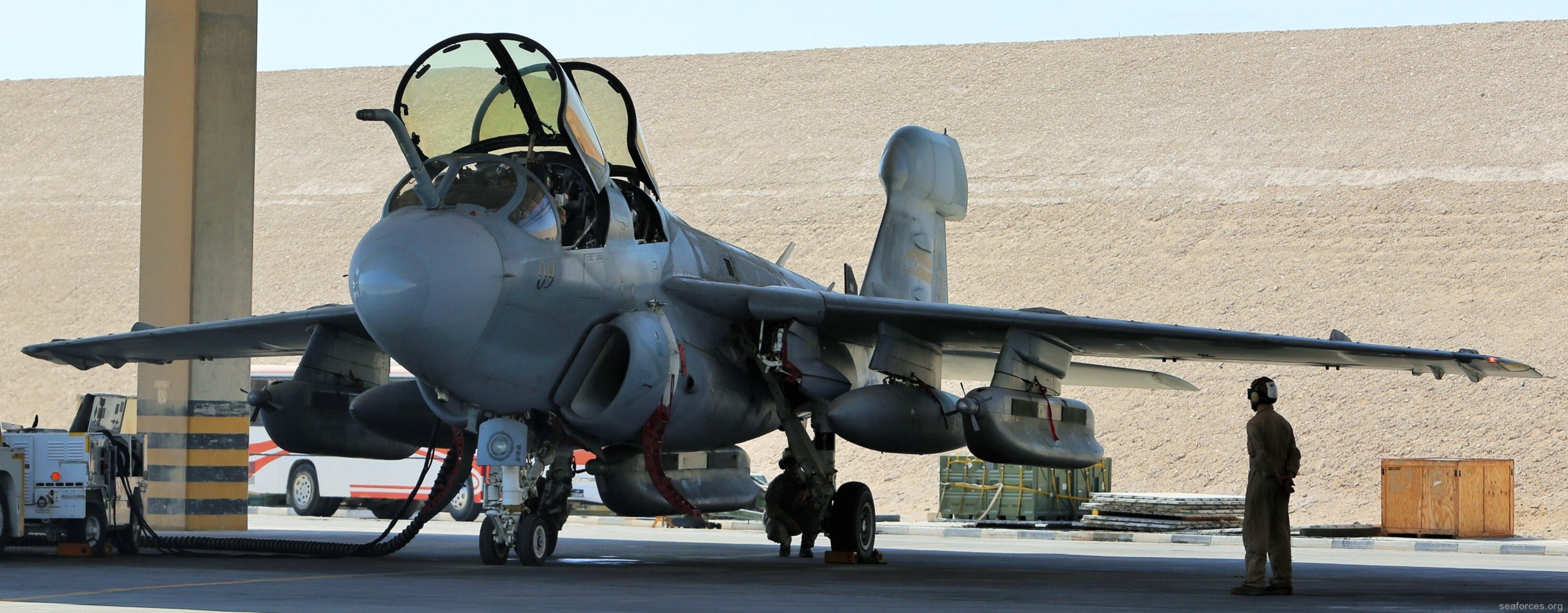 vmaq-4 seahawks ea-6b prowler marine tactical electronic warfare squadron usmc 31