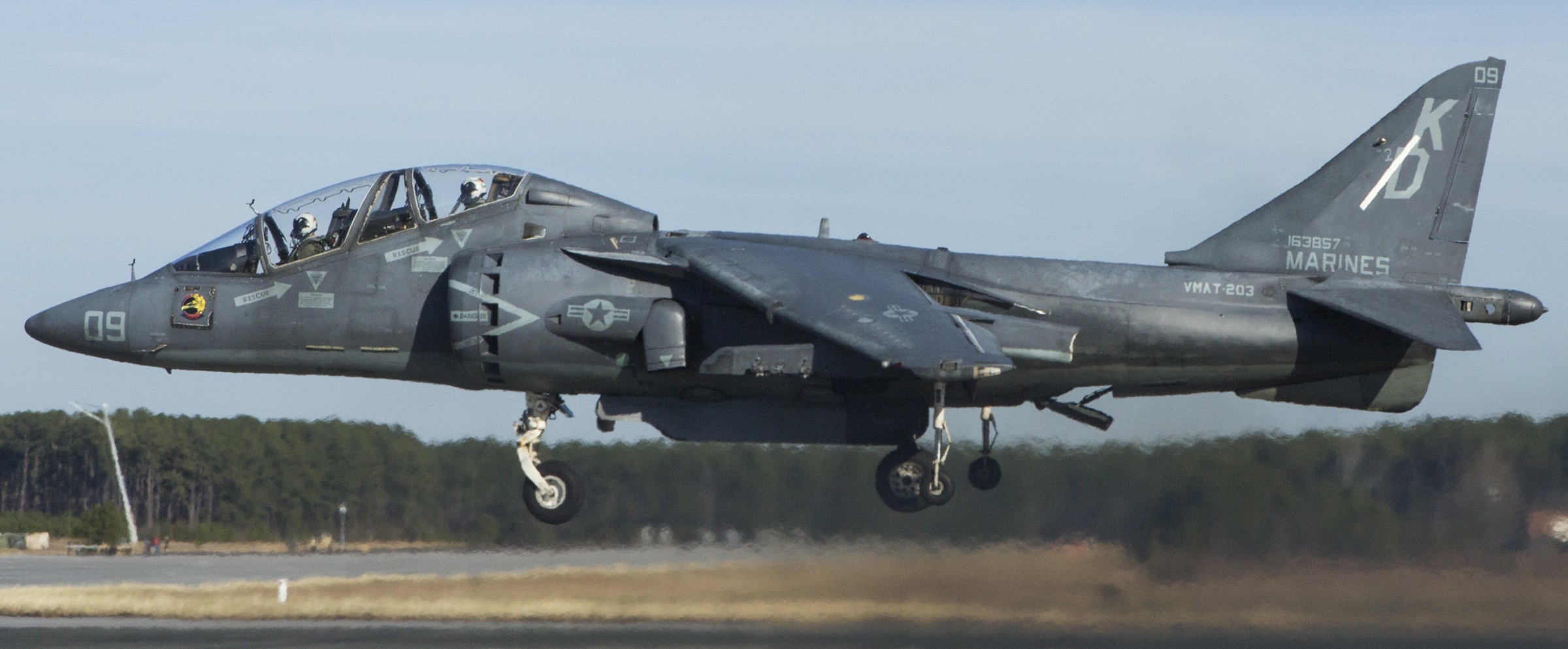 vmat-203 hawks marine attack training squadron tav-8b harrier ii mcas cherry point north carolina 18