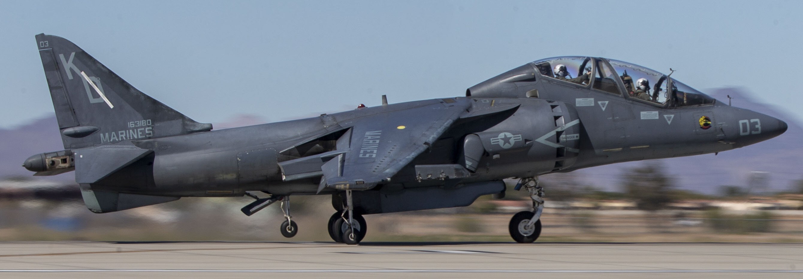 vmat-203 hawks marine attack training squadron tav-8b harrier ii mcas yuma arizona 37