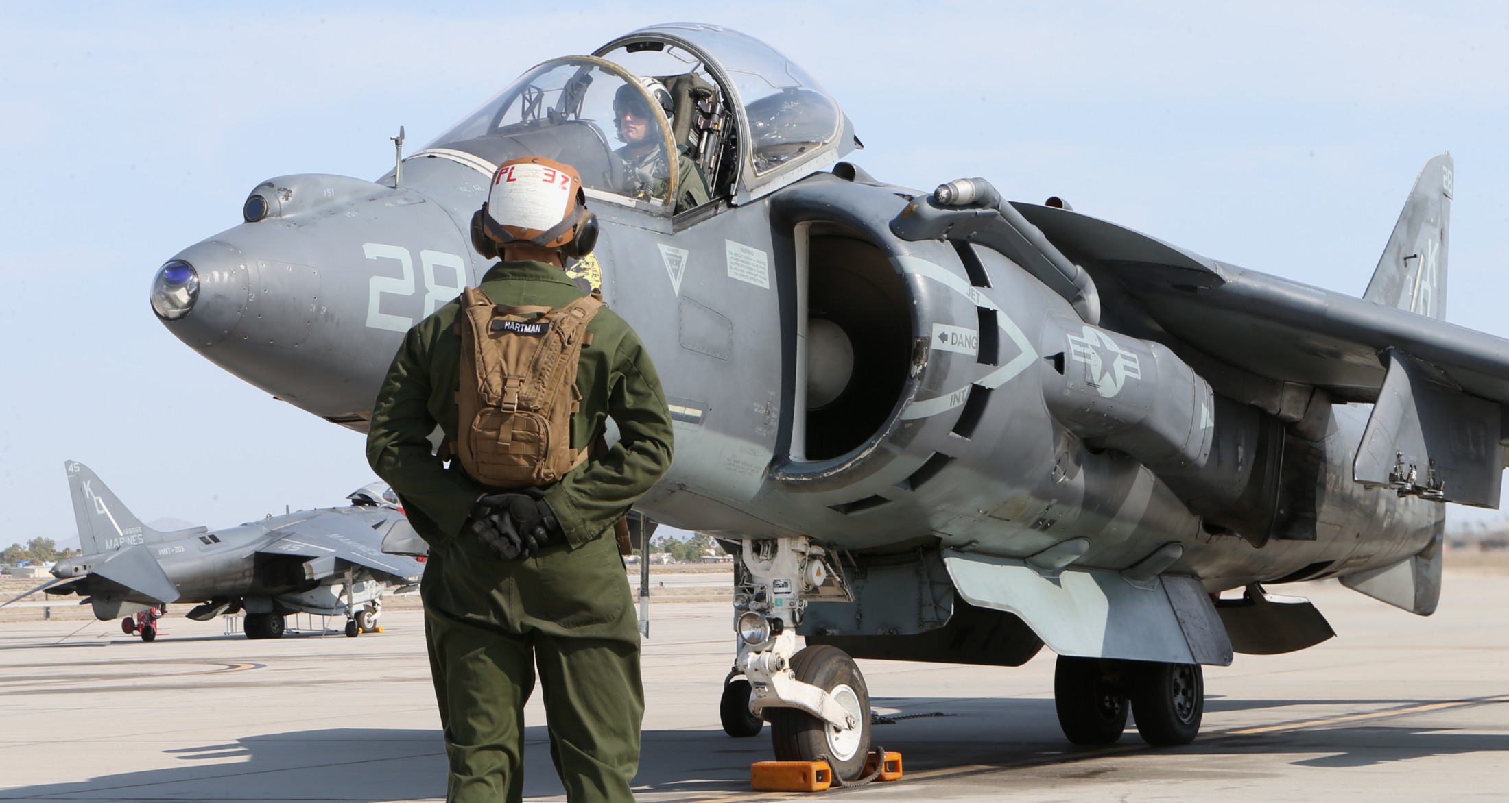 vmat-203 hawks marine attack training squadron av-8b harrier ii mcas yuma arizona 41