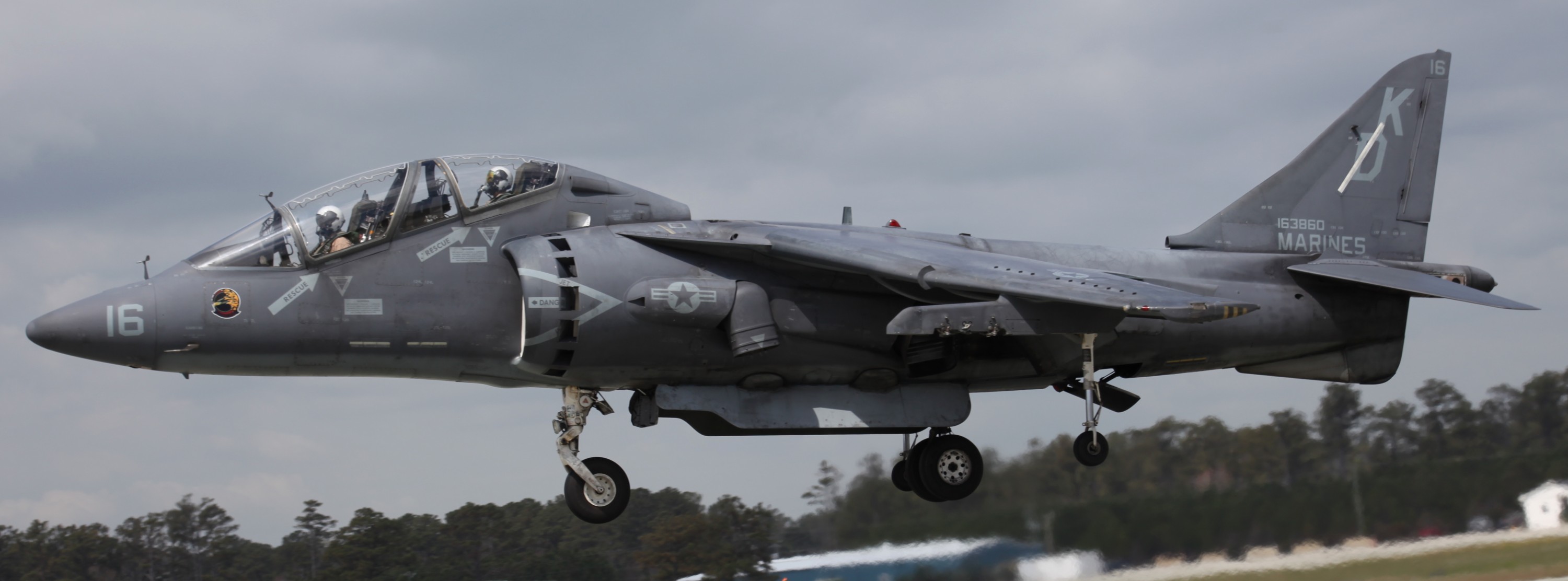 vmat-203 hawks marine attack training squadron tav-8b harrier ii mcas cherry point north carolina 18p