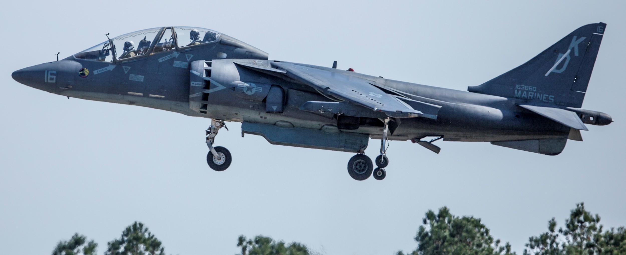 vmat-203 hawks marine attack training squadron tav-8b harrier ii mcas cherry point north carolina 19p