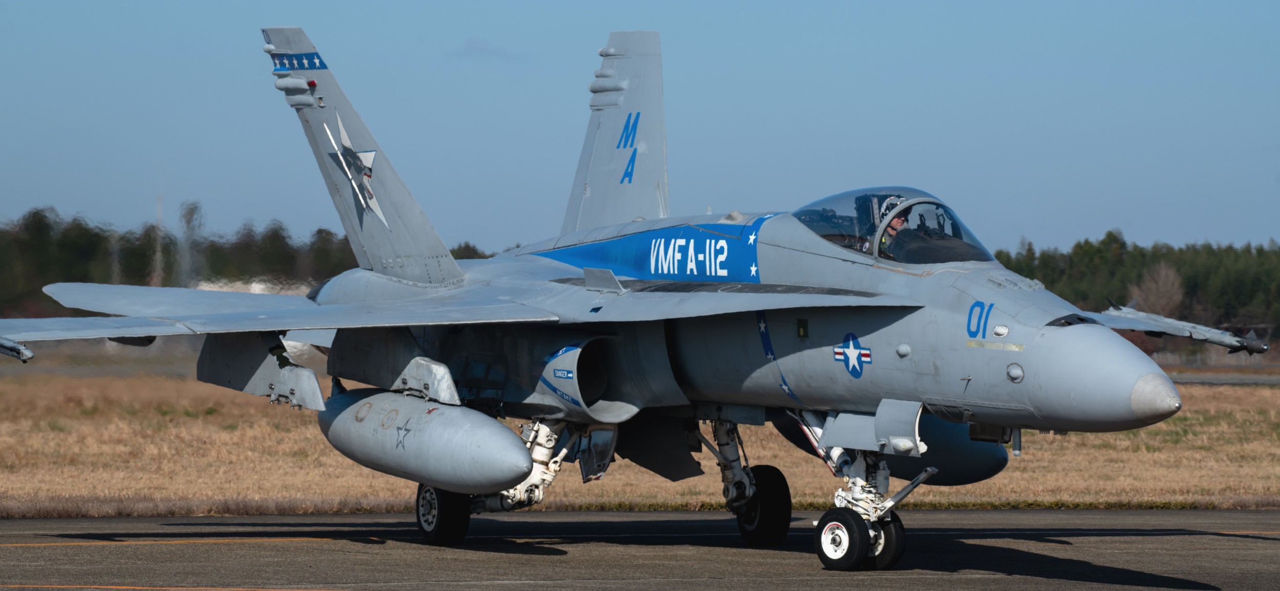 vmfa-112 cowboys marine fighter attack squadron usmc f/a-18c hornet 104 hyakuri air base japan