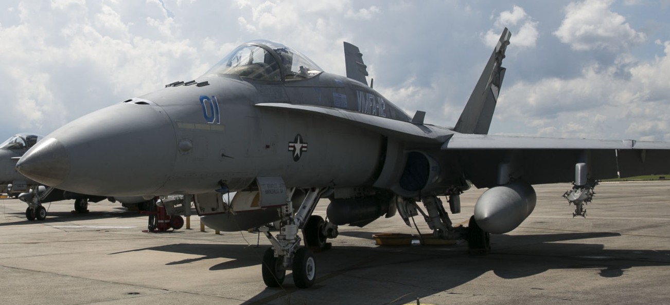 vmfa-112 cowboys marine fighter attack squadron f/a-18a+ hornet 48