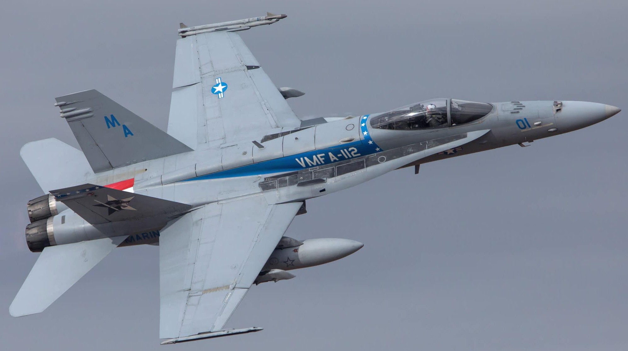 vmfa-112 cowboys marine fighter attack squadron usmc f/a-18c hornet 93 hyakuri air show japan