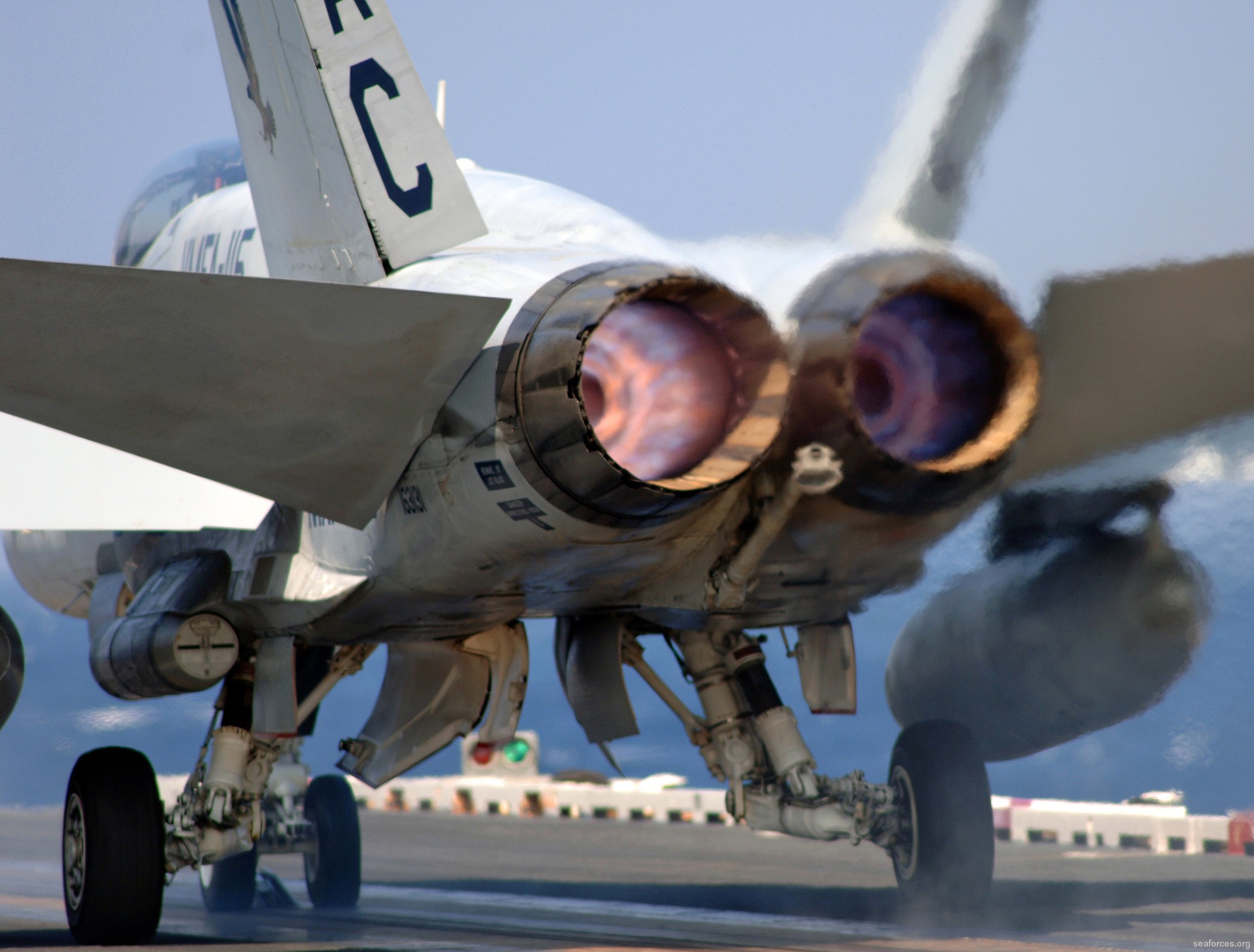 vmfa-115 silver eagles marine fighter attack squadron f/a-18a+ hornet cvw-3 uss harry s. truman cvn-75 03